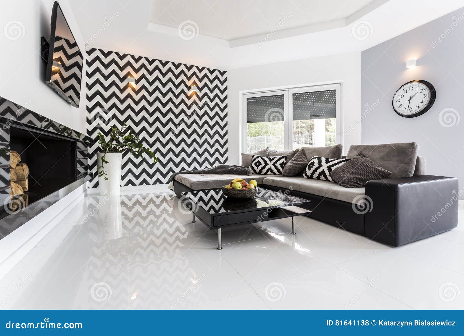 Tema Do Mosaico Na Parede Na Sala De Visitas Foto De Stock Imagem De Coxim Tema 81641138