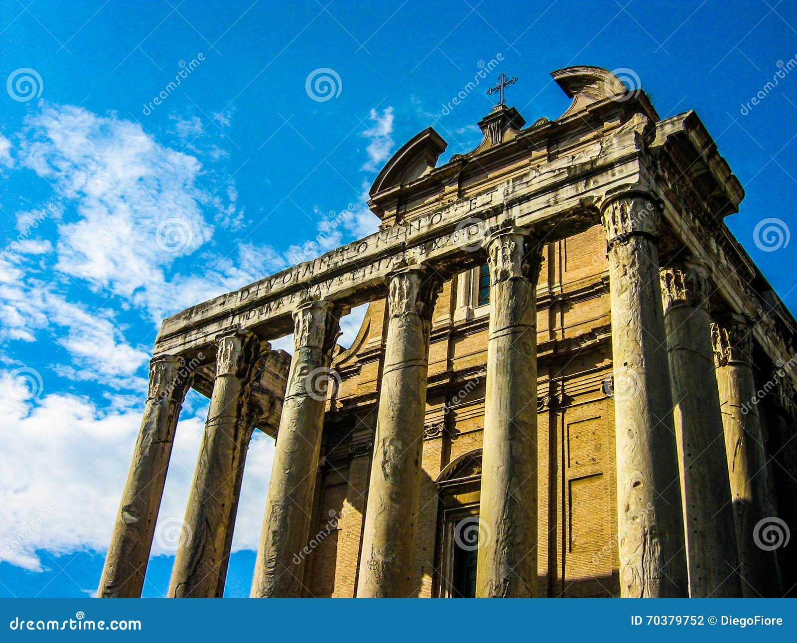 Tempel Van Antoninus En Faustina Stock Foto - Image of marcus ...