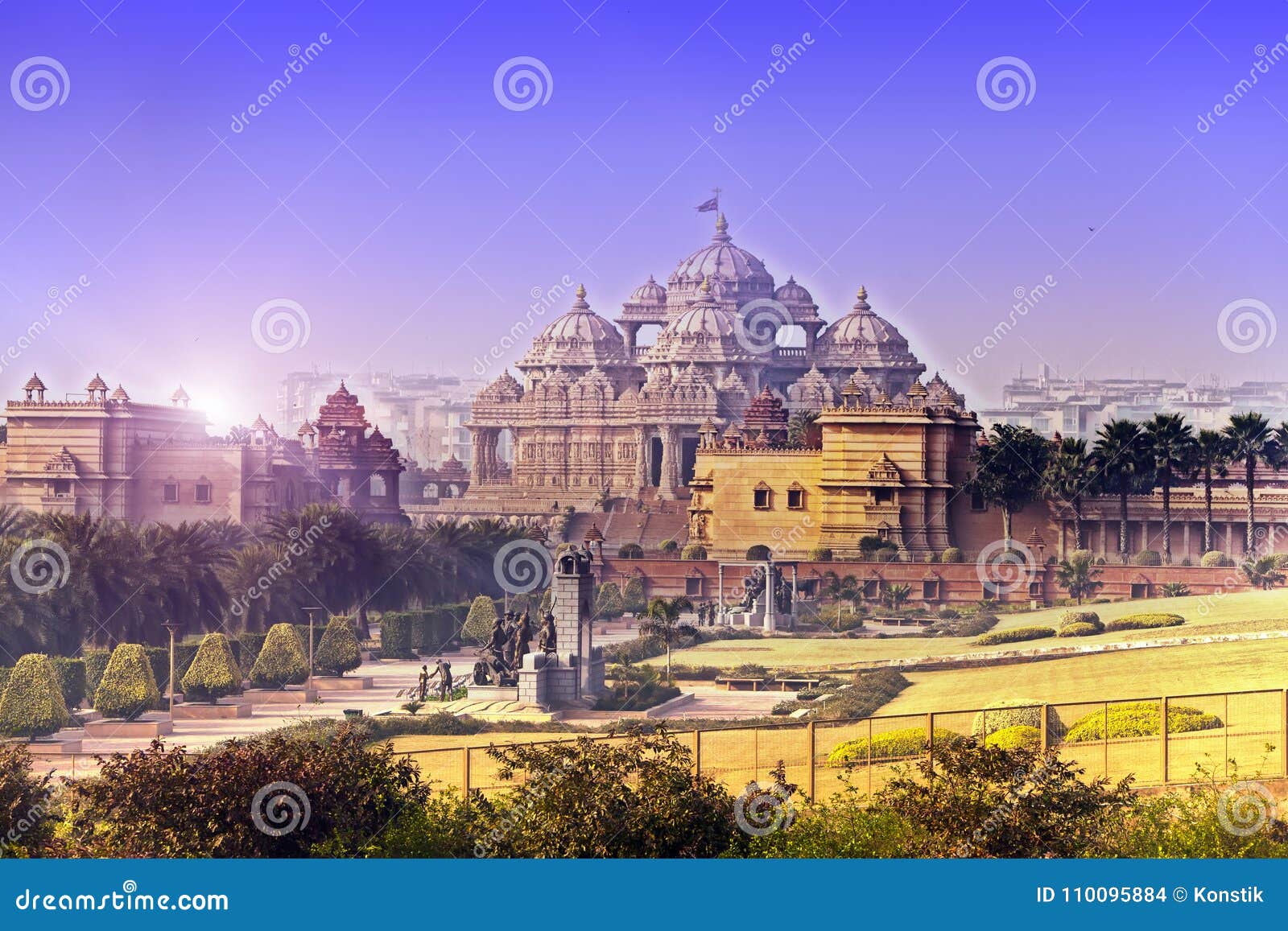 temple akshardham delhi, india in sunny day