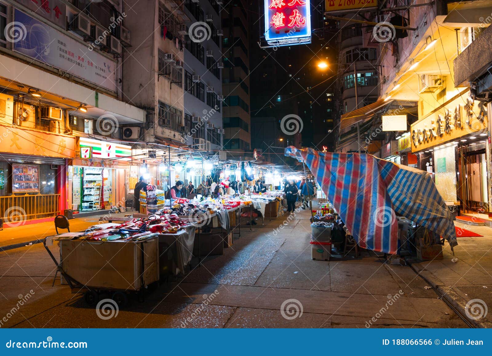 Señora Iluminar católico Temple Street Night Market, Jordan & Yau Ma Tei, Kowloon, Hong Kong  Editorial Photo - Image of editorial, leisure: 188066566