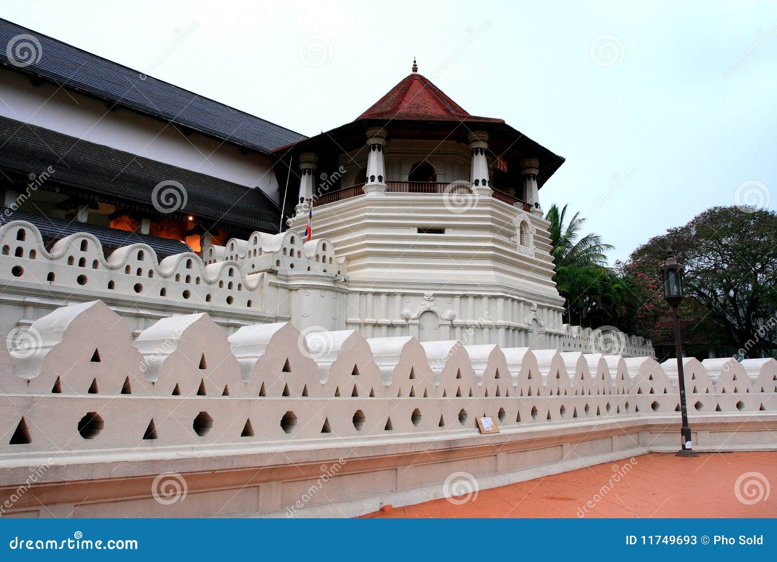 temple of the tooth relic