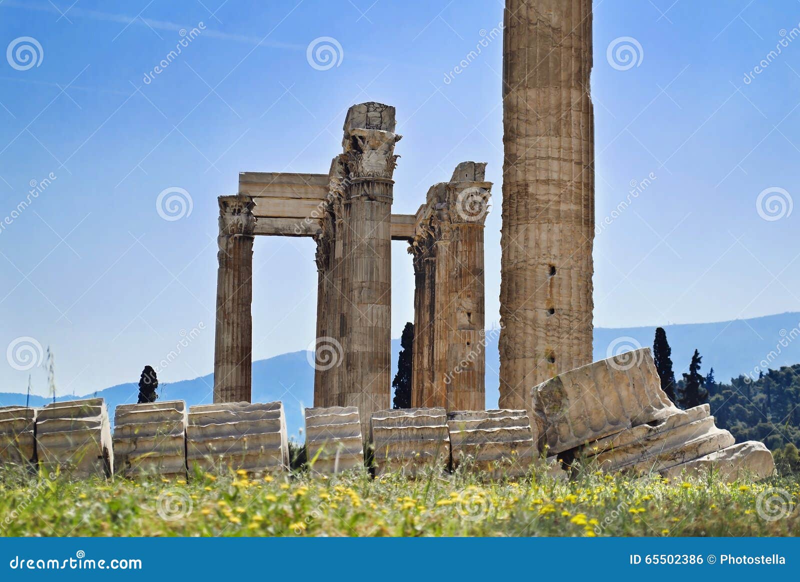 Templo do olímpico Zeus Athens Greece. O templo do olímpico Zeus em Atenas Grécia - marcos gregos