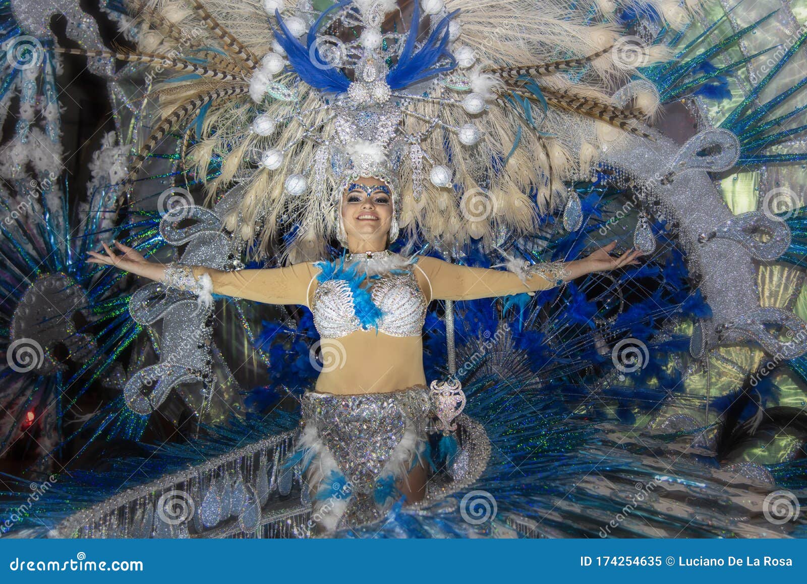 nicotine plafond kiespijn TENERIFE, FEBRUARY 22: Great Parade on the Street Announcing that Carnival is Coming. February 22, 2020, Tenerife Canary Islands Editorial Image - Image of group, celebrate: 174254635 nicotine plafond kiespijn TENERIFE, FEBRUARY 22: Great Parade on the Street Announcing that Carnival is Coming. February 22, 2020, Tenerife Canary Islands Editorial Image - Image of group, celebrate: 174254635