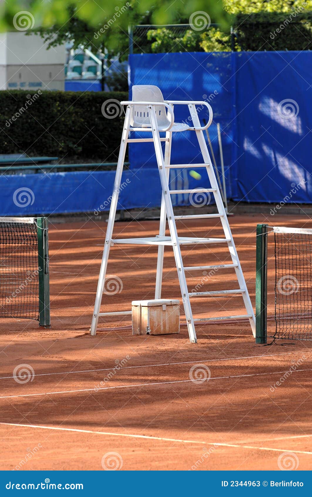 Tennis Referee Chair Stock Photos Image 2344963