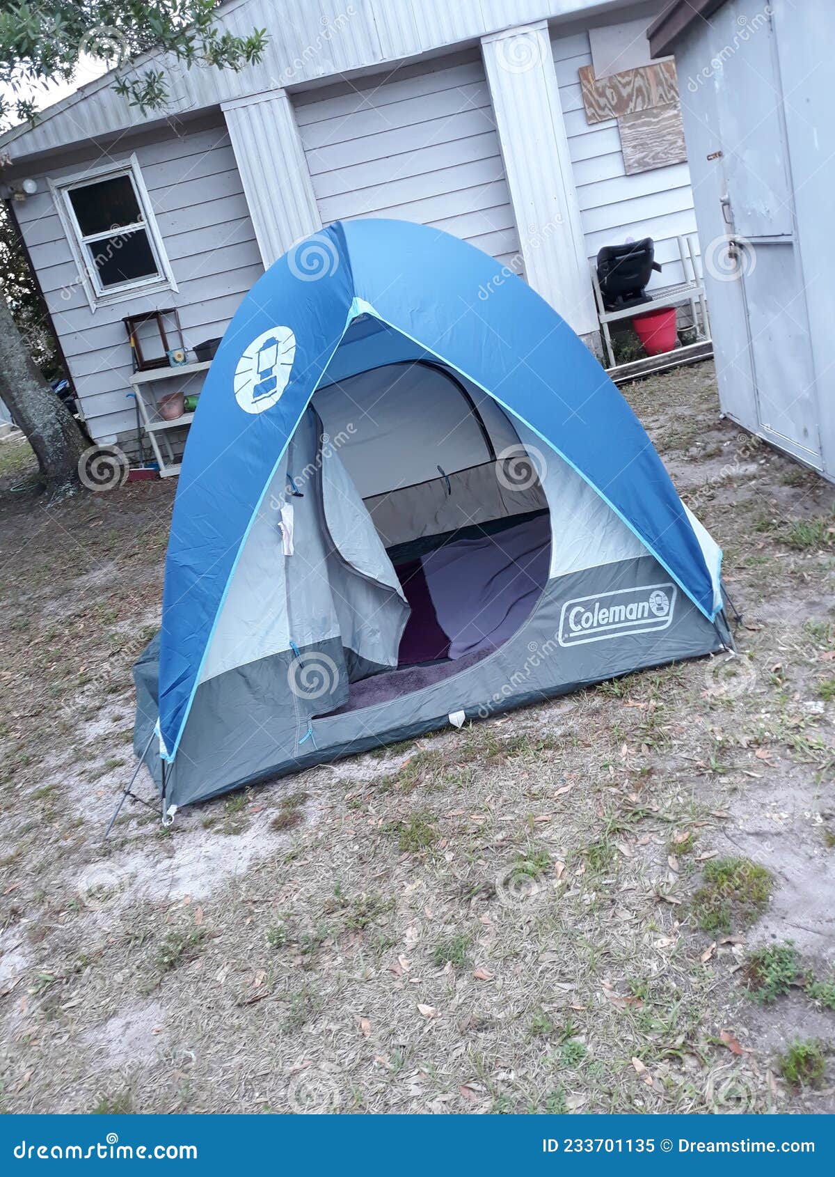 Tent in backyard editorial image. Image of backyard 233701135