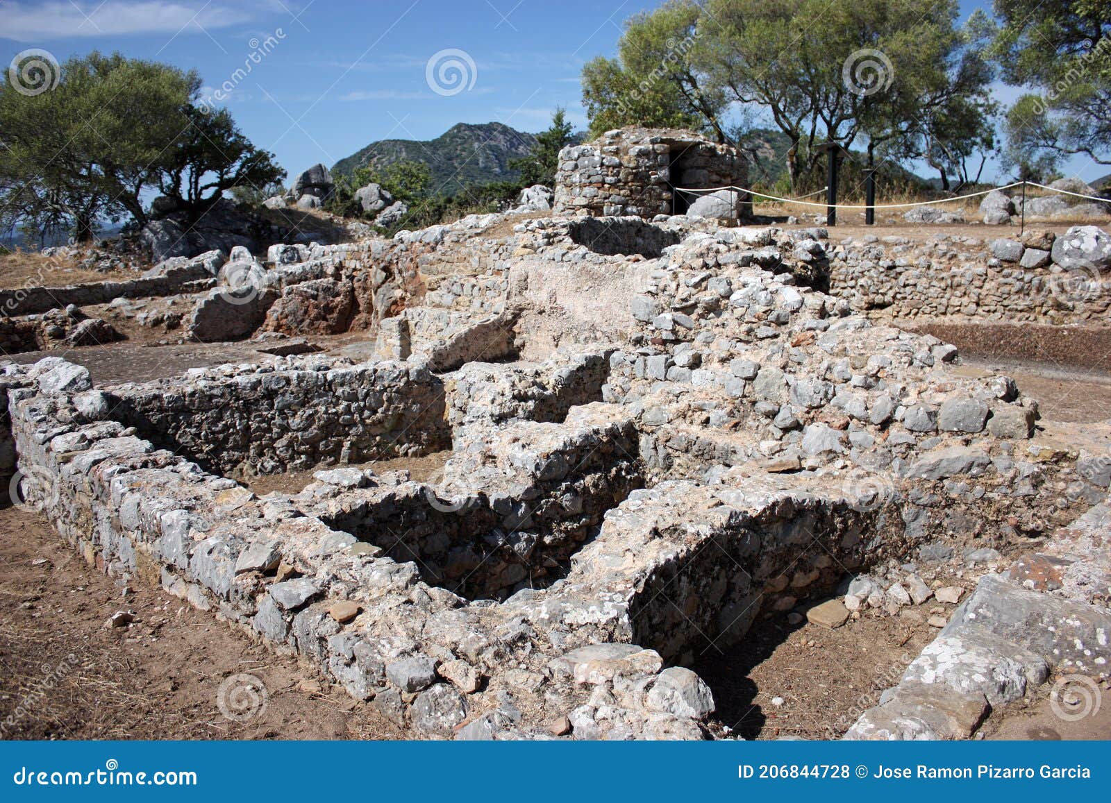 termas de la ciudad romana de ocuri en ubrique, provincia de cÃÂ¡diz, andalucÃÂ­a, espaÃÂ±a