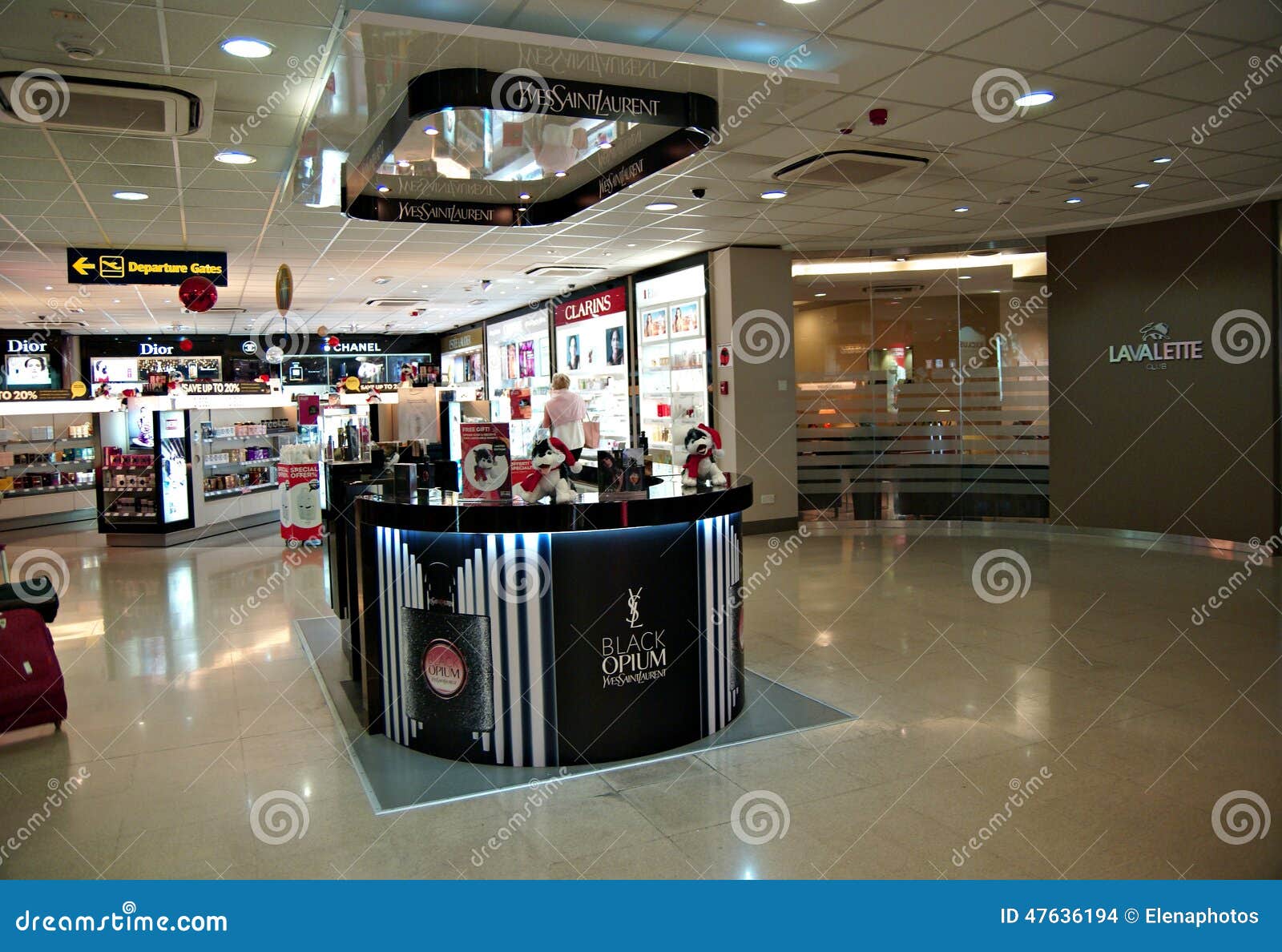 Terminal D'International D'aéroport De Malte Image stock éditorial