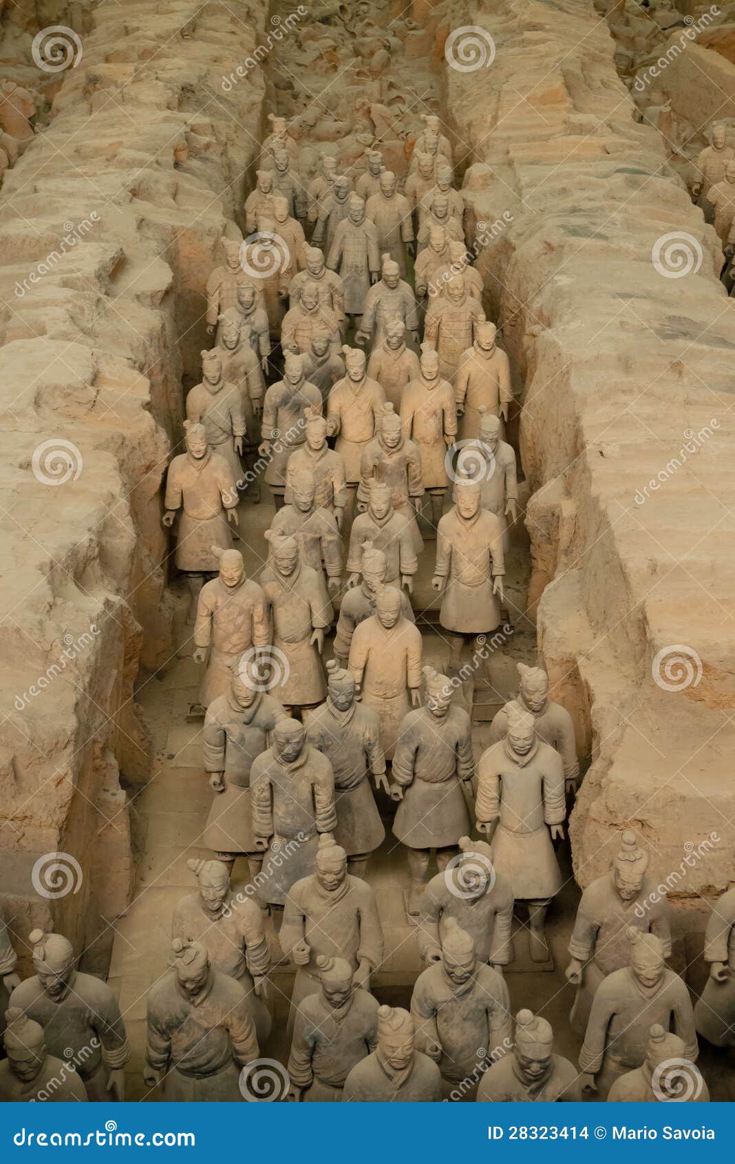 Terracotta army editorial stock image. Image of archeology 28323414