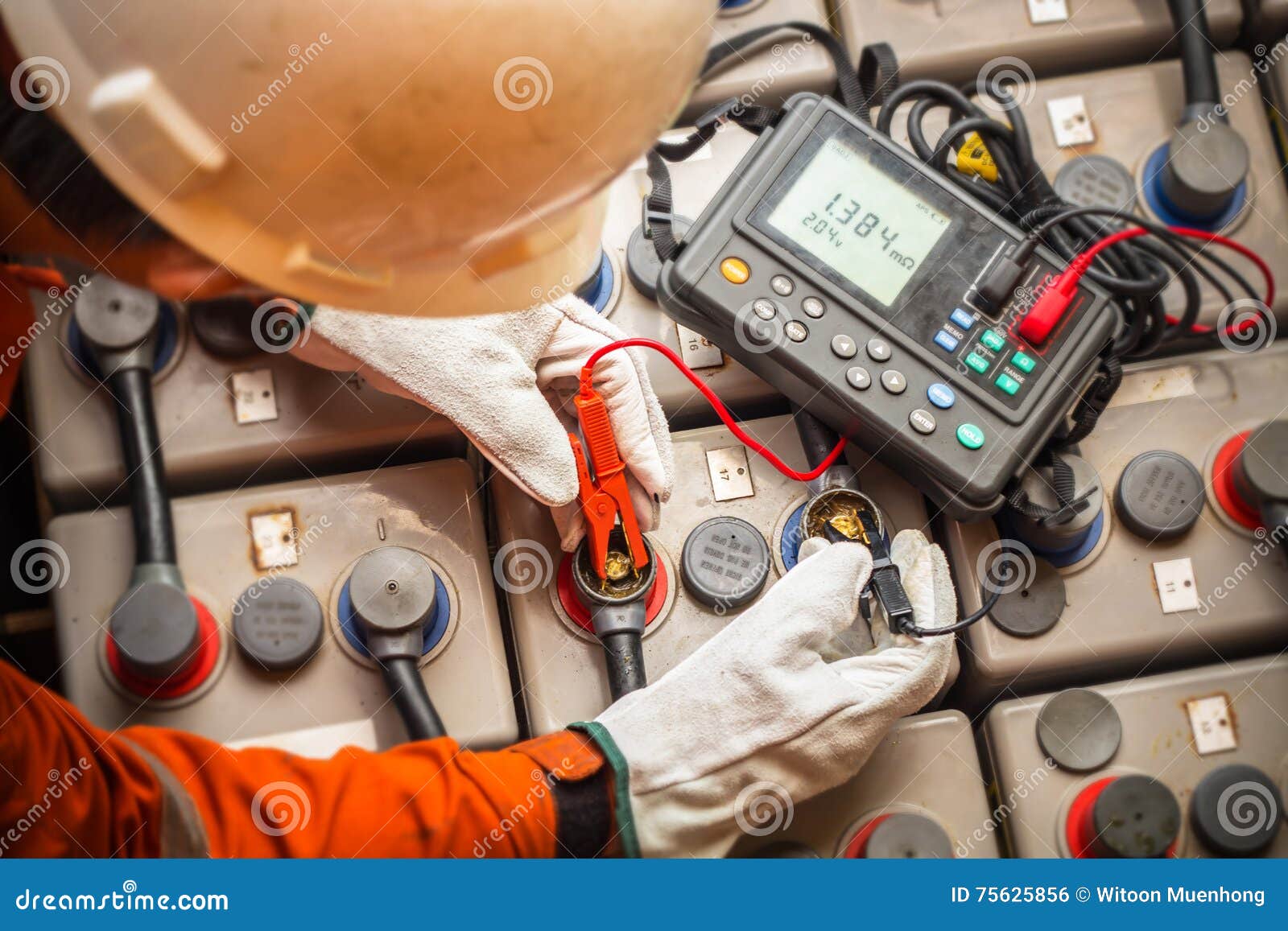 Tester Digitale Per Batterie - Misuratore Carica Per AA, AAA, C, D, 9V E Batterie A Bottone - Foto 2