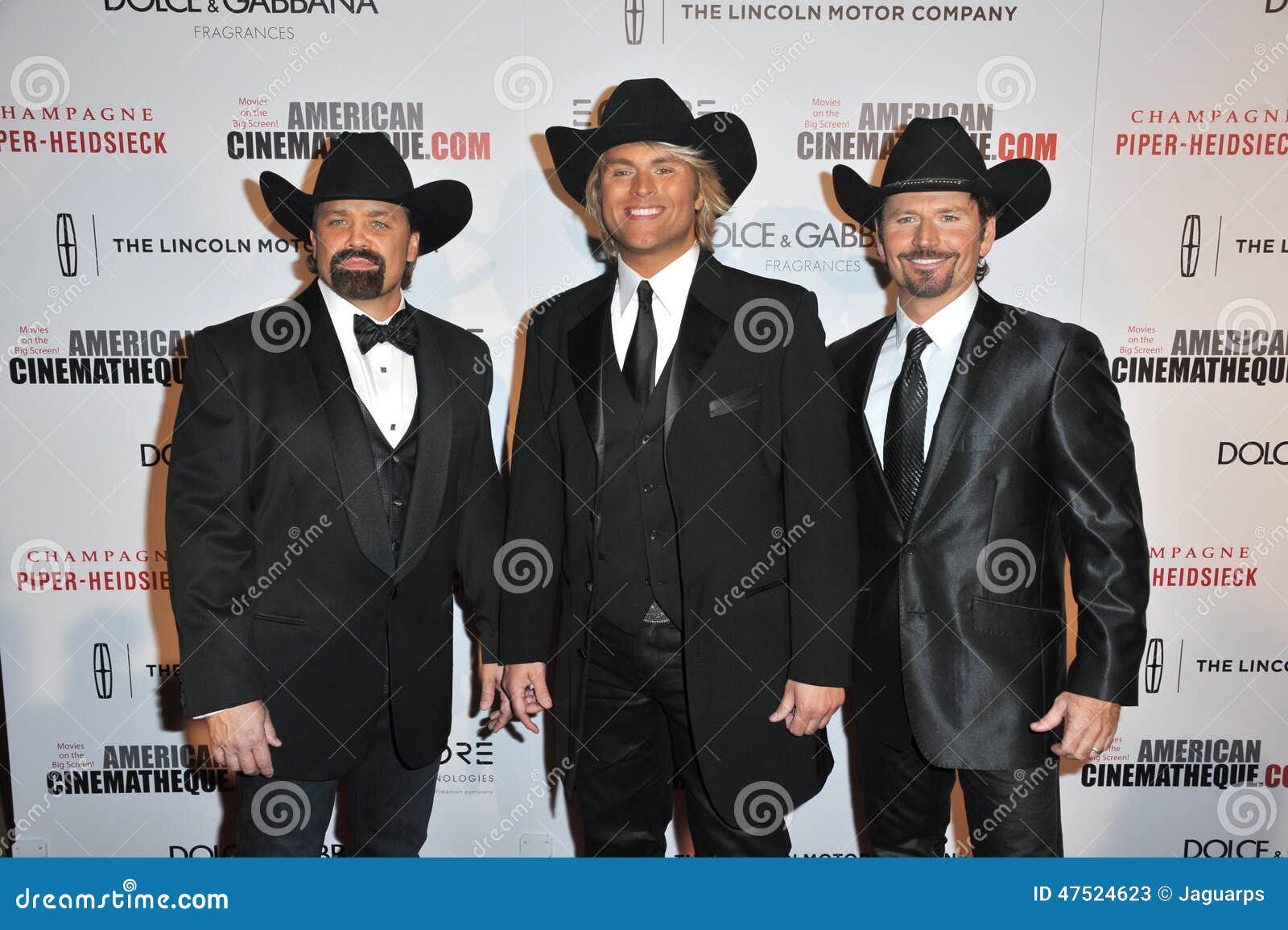 How old is marcus collins texas tenors