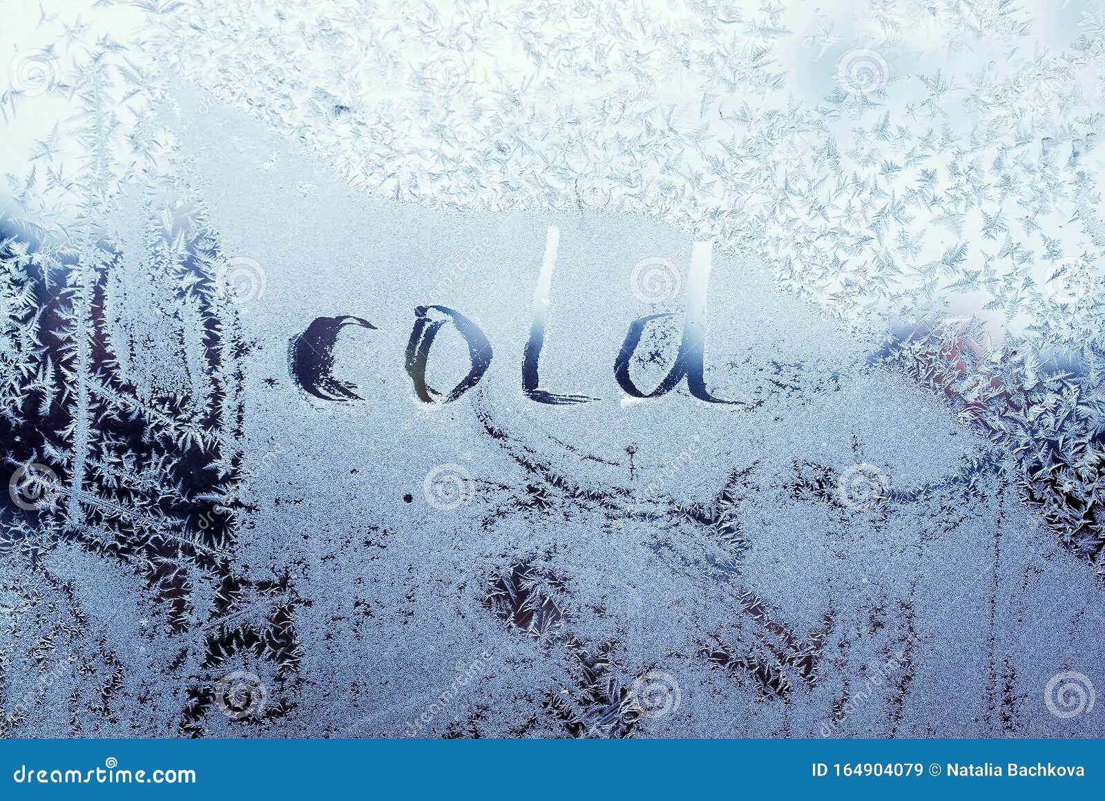 Холод текст kai. Морозное стекло для фотошопа. Дыхание на морозное стекло. Холодное слово. Слово холод.