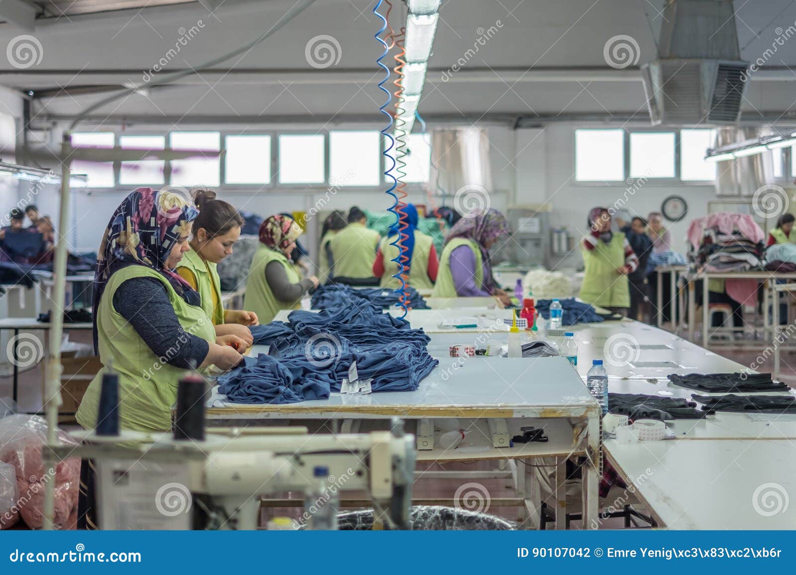 Textile workers editorial photography. Image of outerwear 90107042