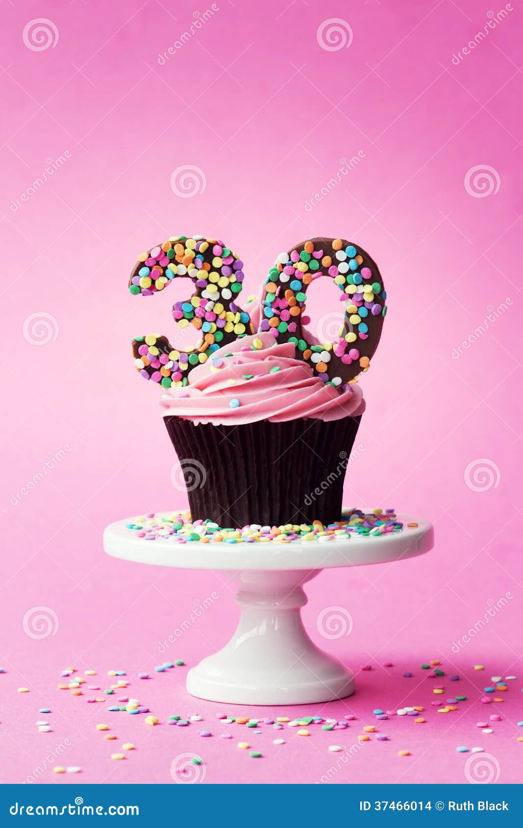 Verwonderlijk 30th birthday cupcake stock photo. Image of party, number - 37466014 PH-92