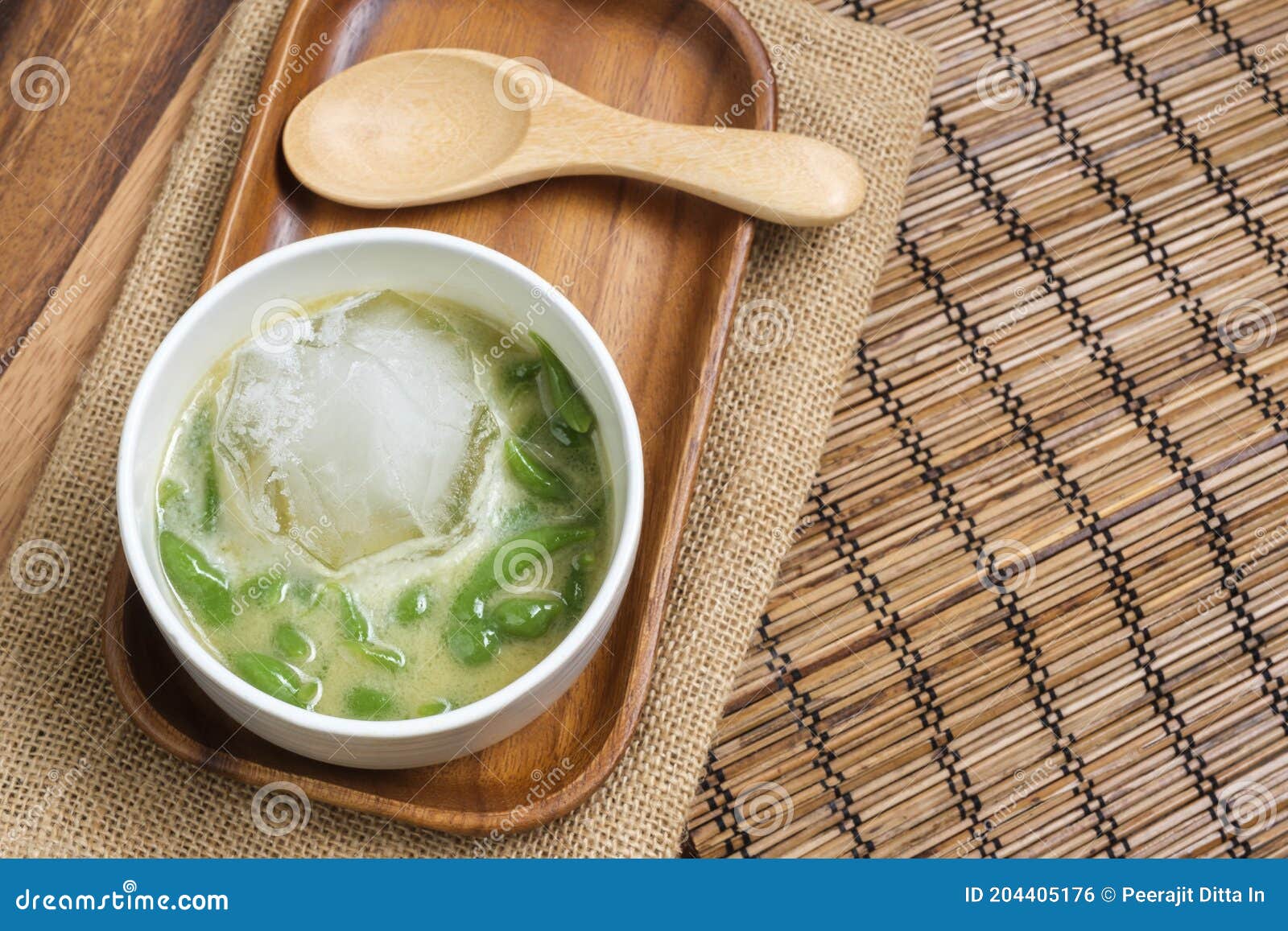 thai dessert. thai pandan short vermicelli in palm-sugar coconut milk