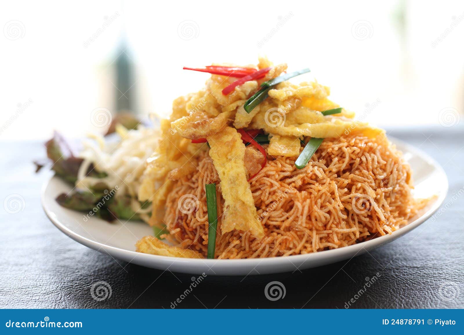 Thai Food Crisp Fried Noodles Stock Image Image of crisp, rice 24878791