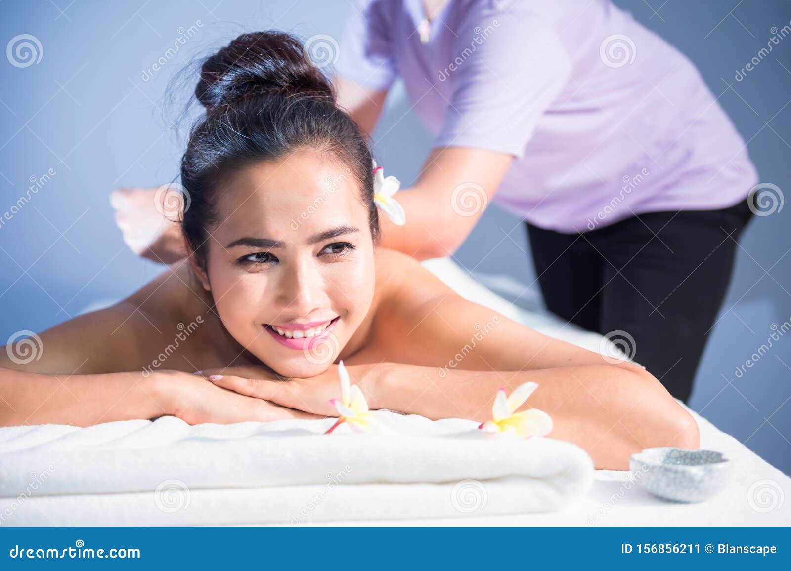 Thai Oil Massage To Attractive Woman Stock Image Image O