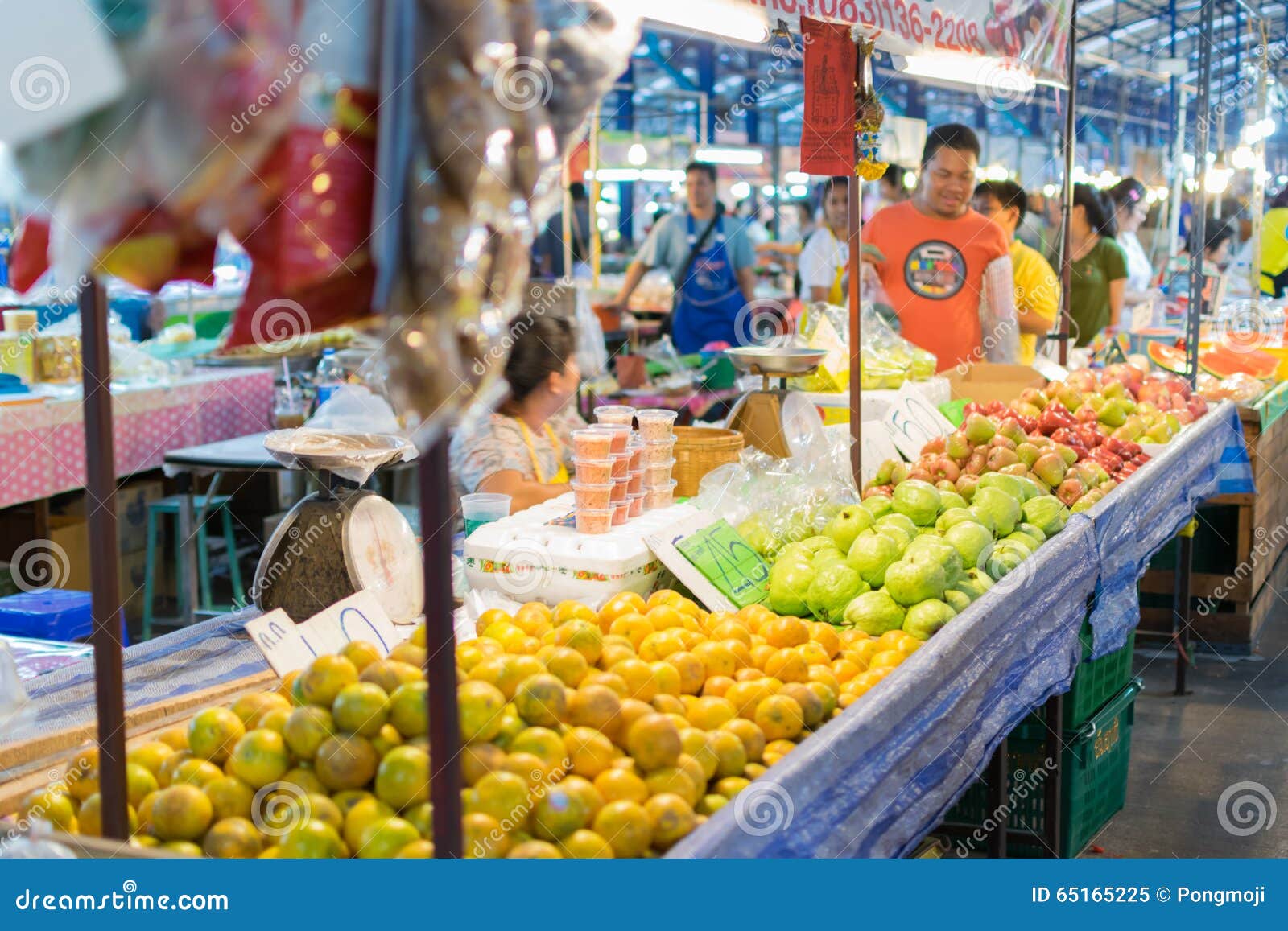 Thai street food editorial image. Image of cuisine, asia - 65165225