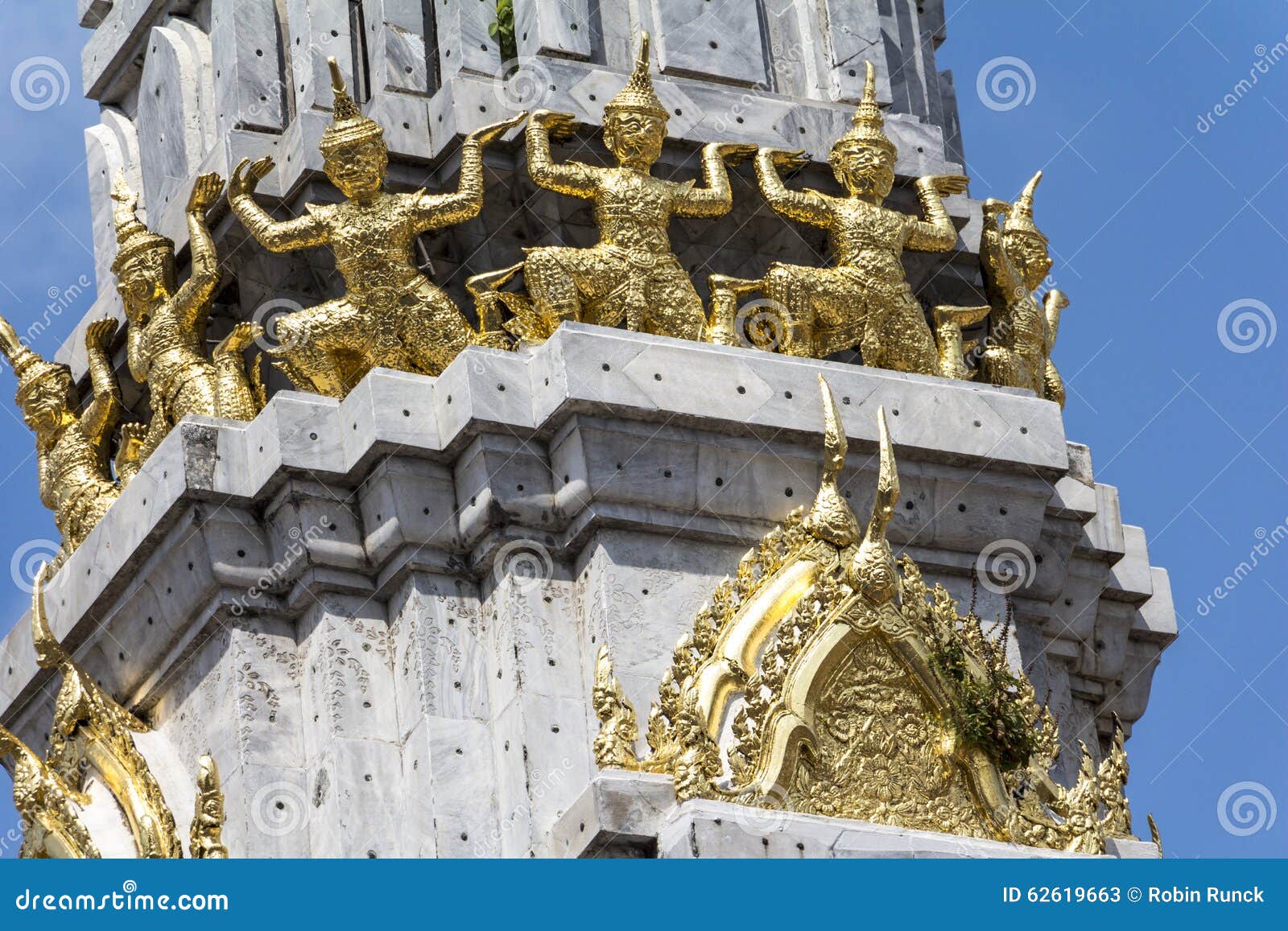 Thai Temple Guards Holding it Up Stock Image Image of lifting