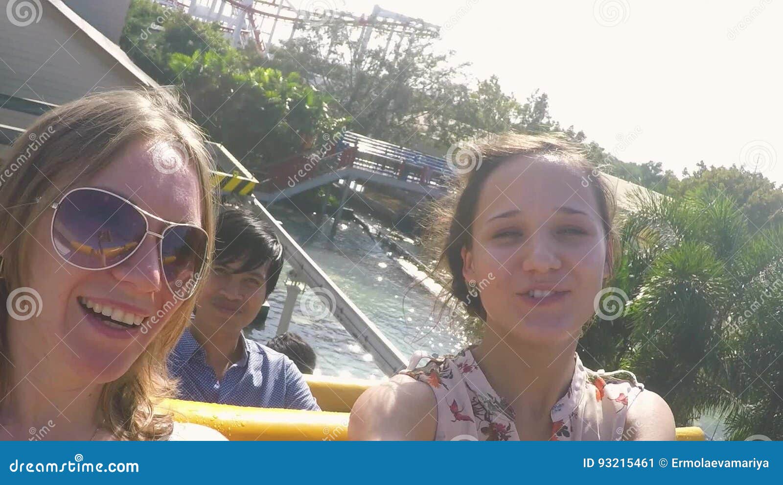 Thailand Bangkok 24 November 2015 Cheerful Happy Girls Riding At Amusement Water Theme Park