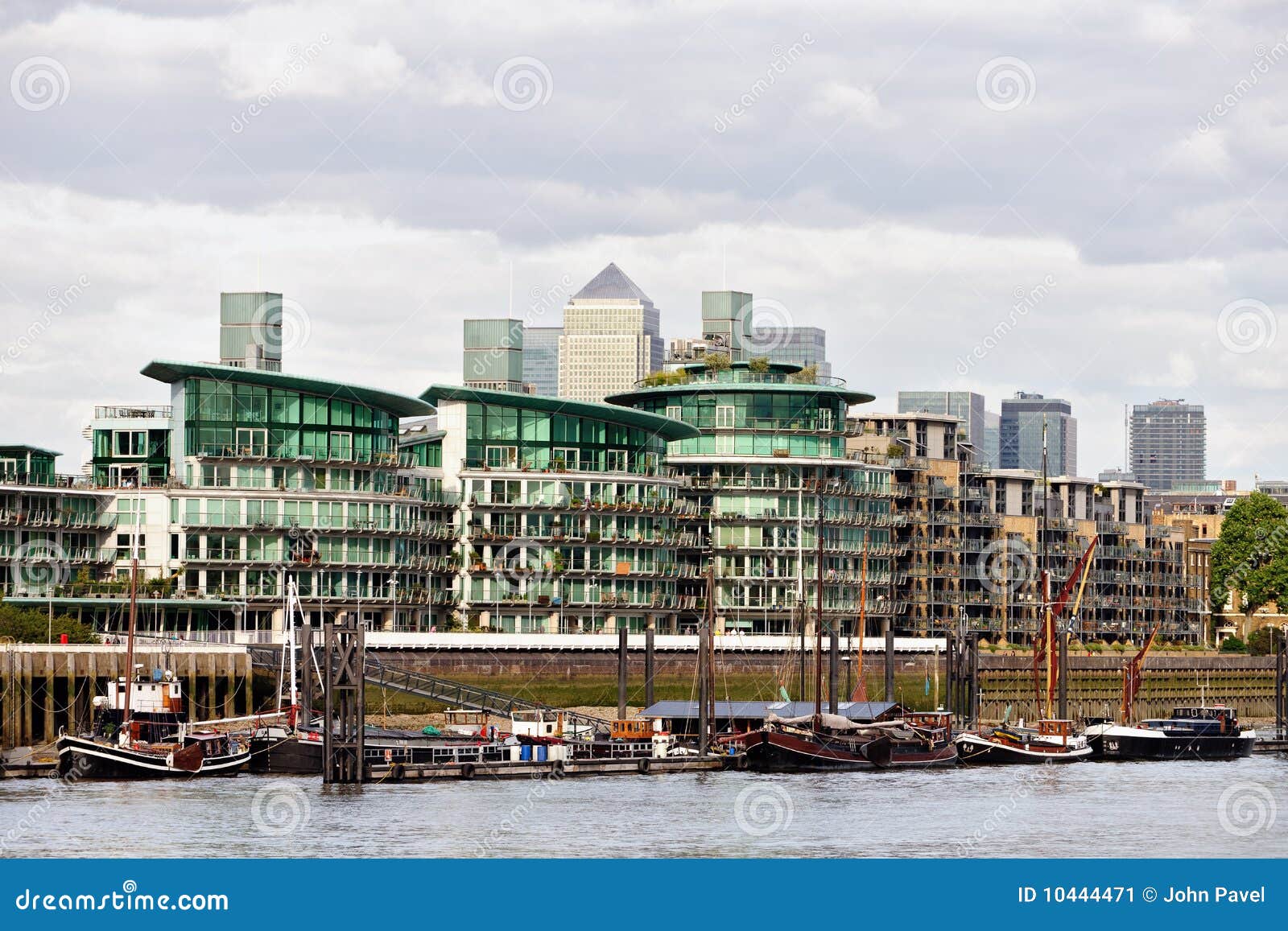 Thames Riverside Apartments, Wapping, London Stock Image Image of