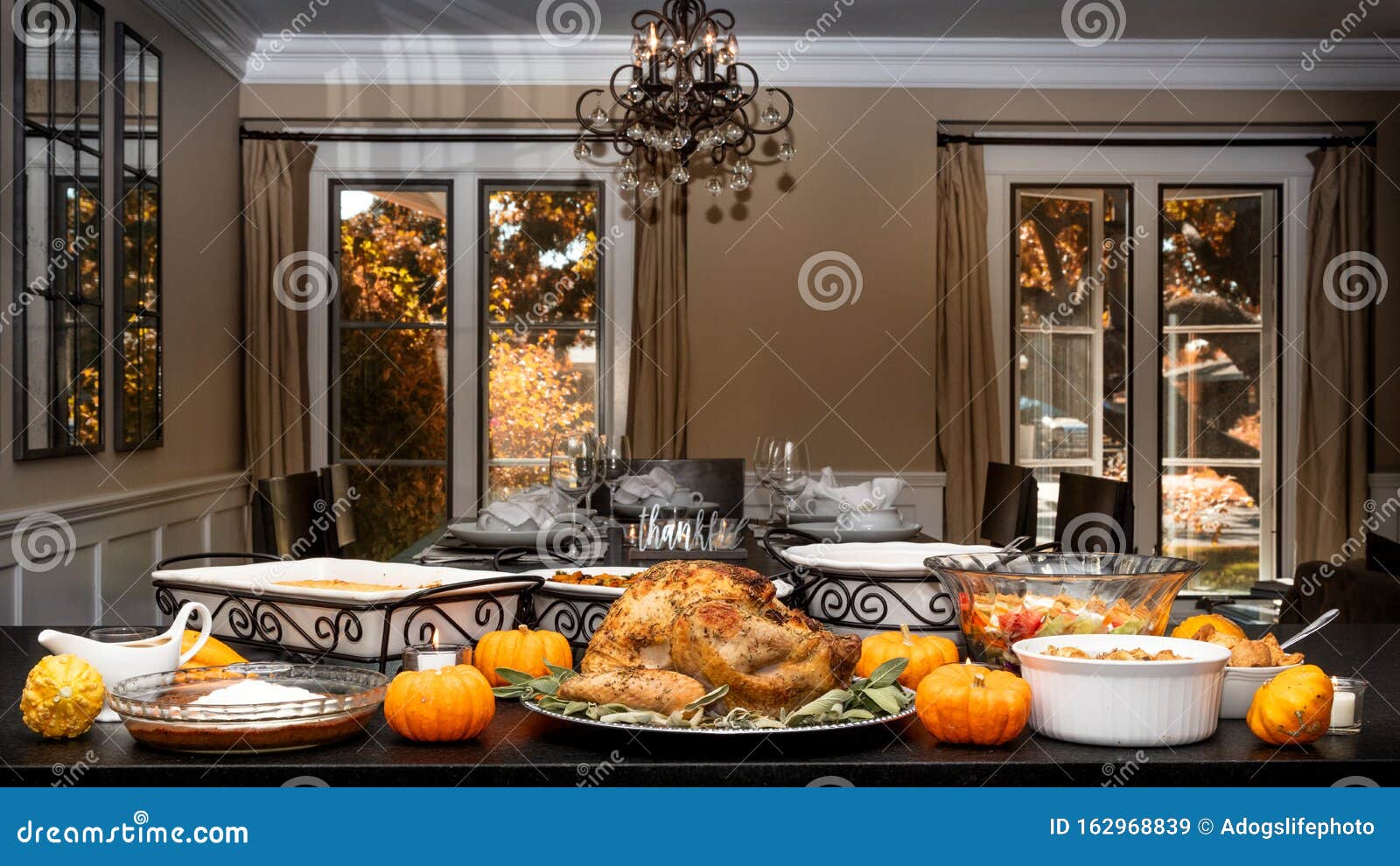 What pres made thanksgiving a holiday