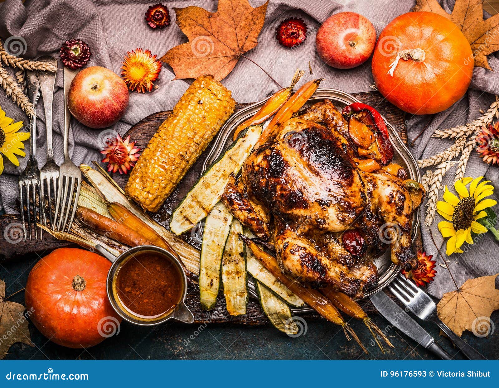 Thanksgiving Dinner Table with Roasted Whole Turkey ,sauce with Grilled ...