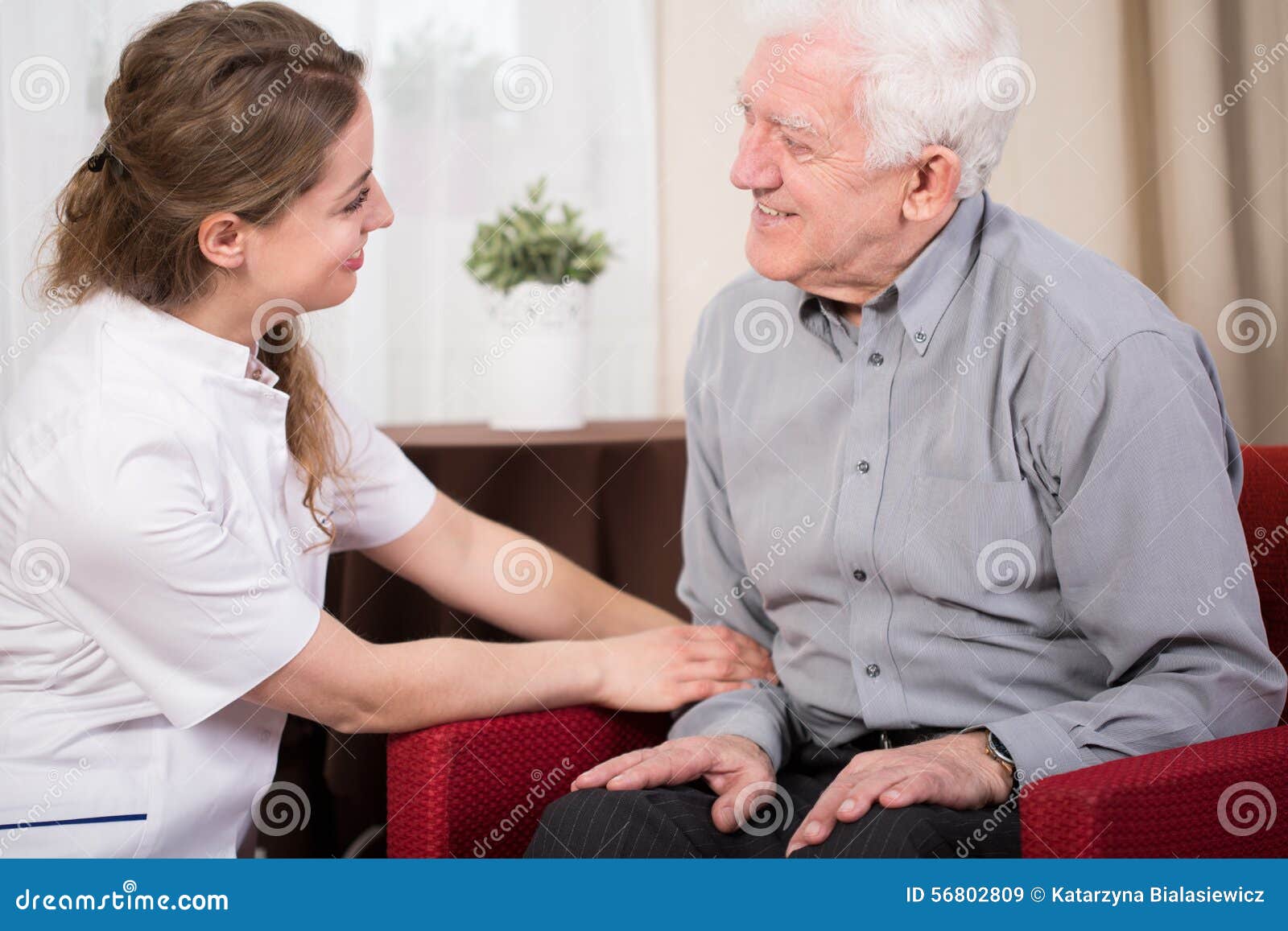 Therapist home visit stock image. Image of nurse, doctor 56802809