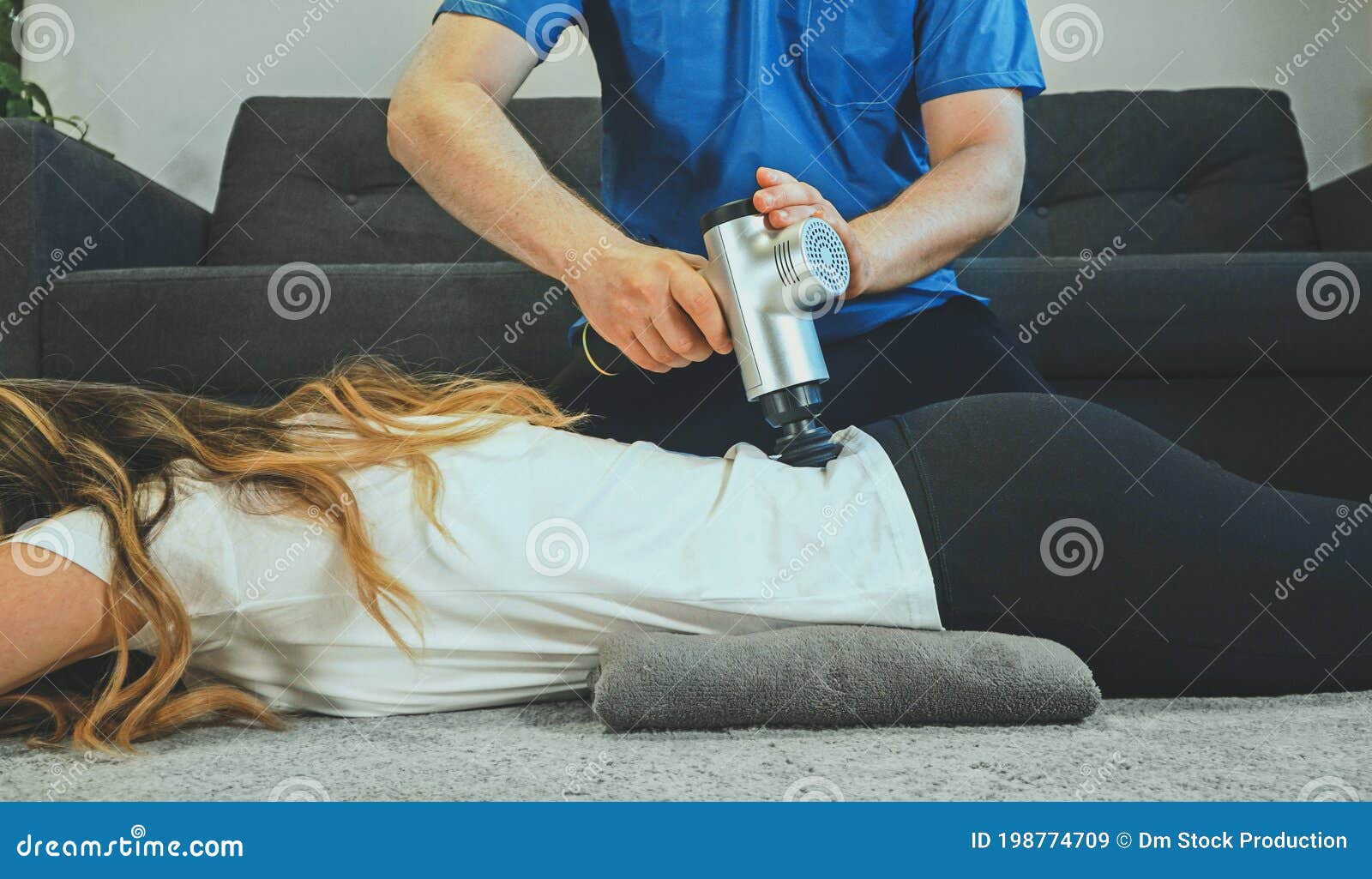 Therapist Massaging Woman`s Back Stock Image Image Of Osteopathic