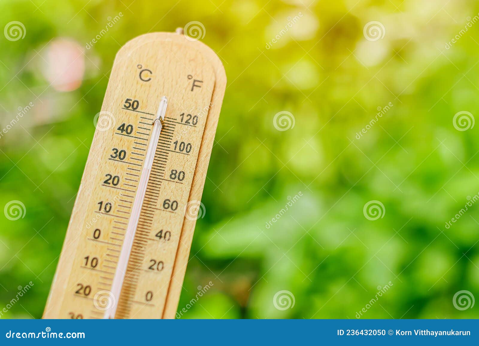 Thermometer with Blur Green Background for Cooling Air Low