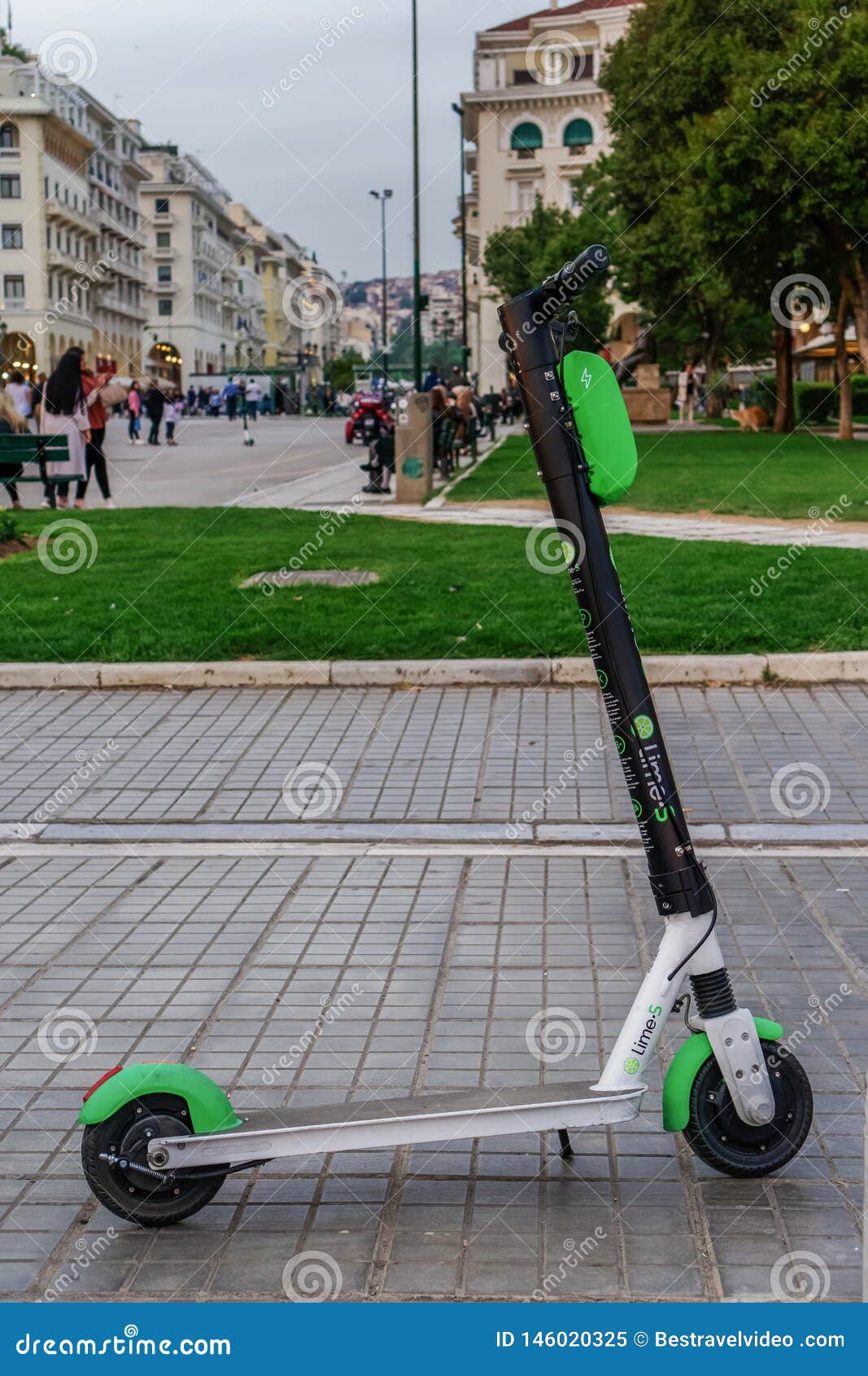 lime electric scooter