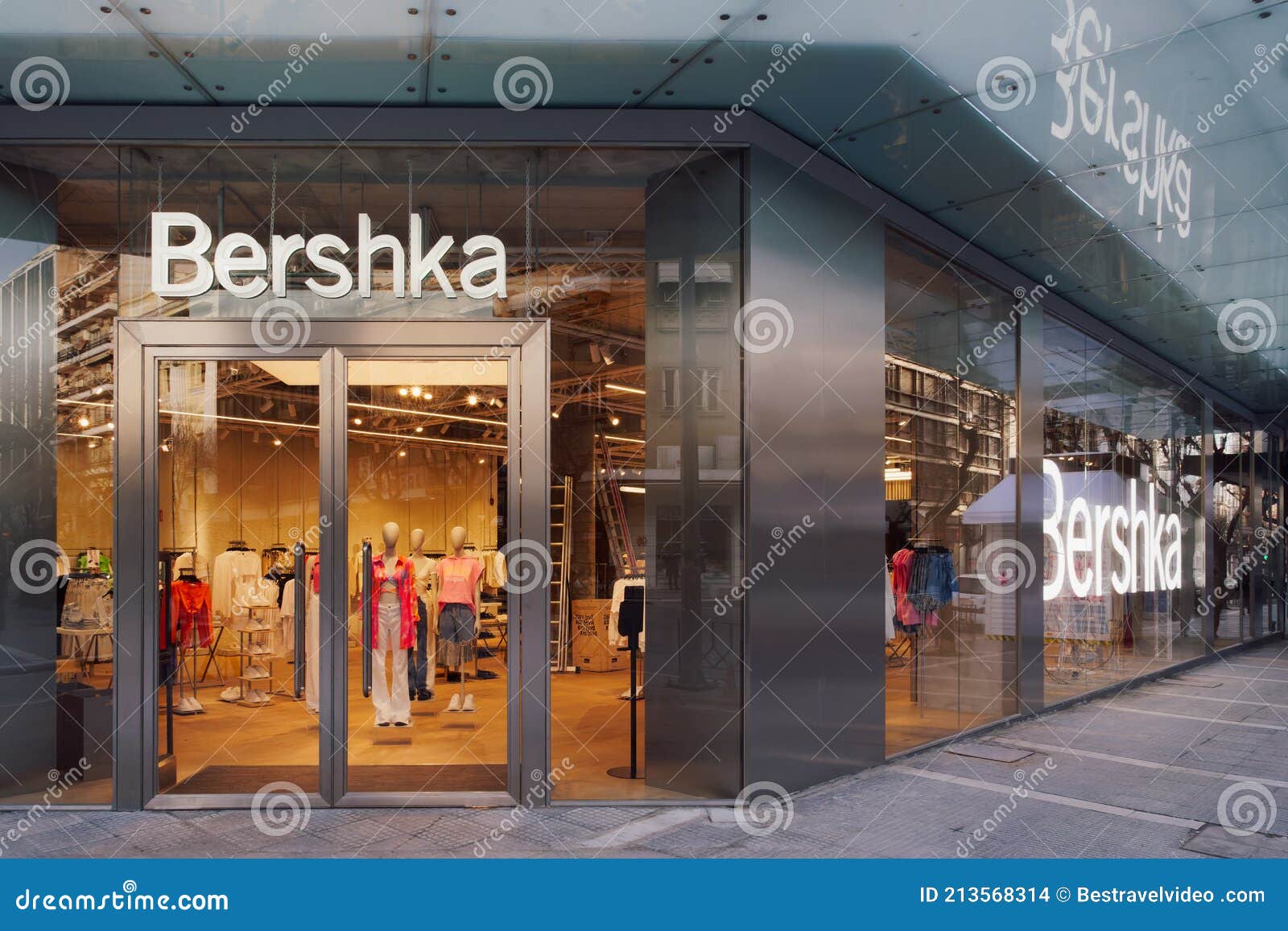 Bershka Retailer Store Exterior with Logo. Stock Image of 2021, branch:
