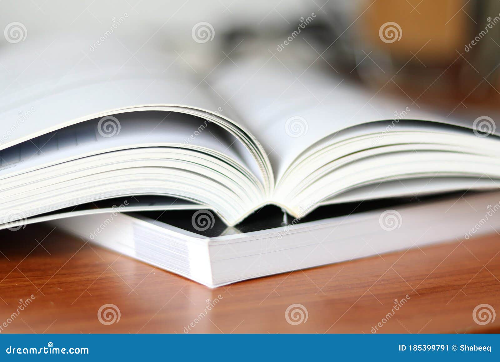 thick heavy books with white paper and hard cover perfect binding