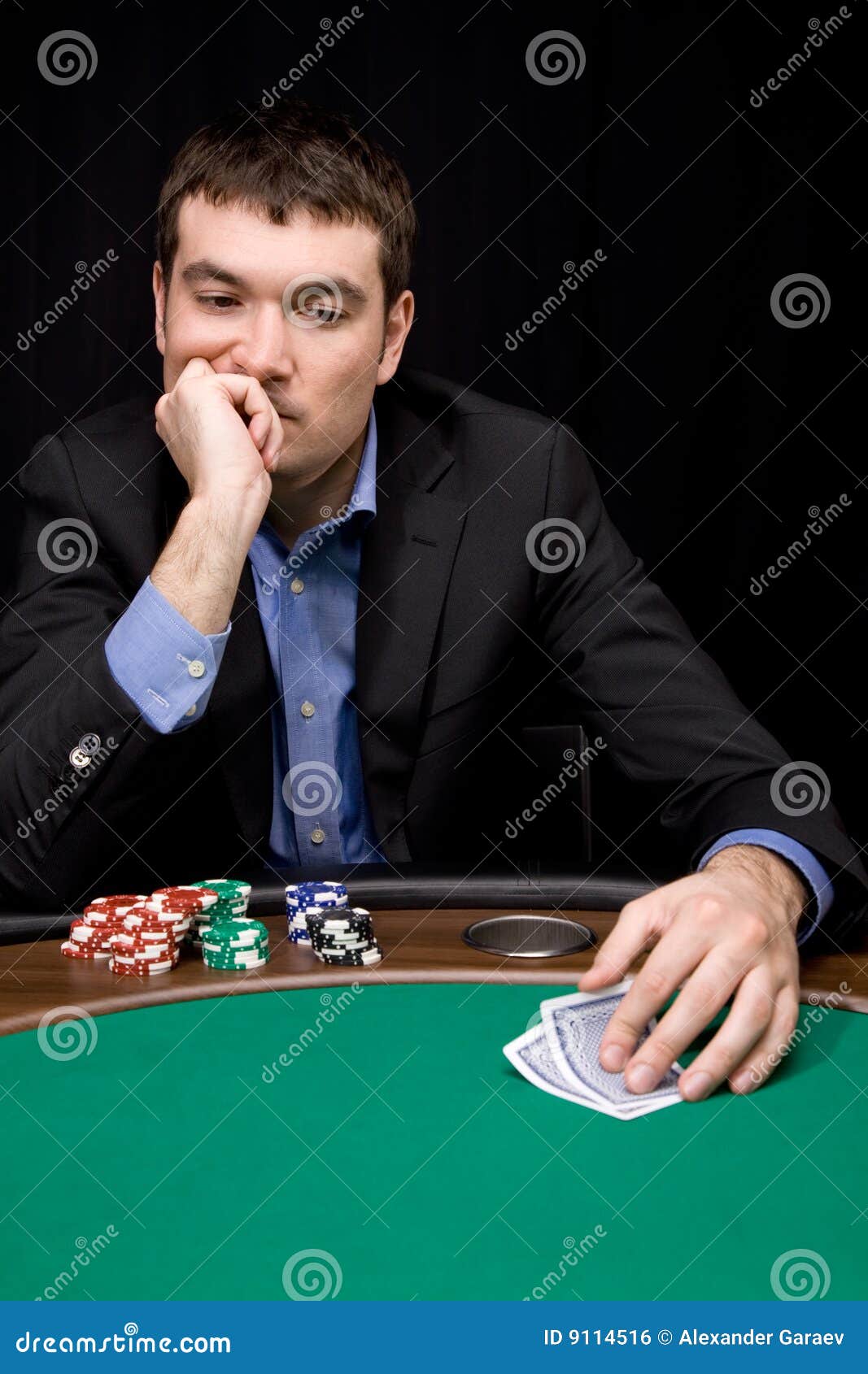 thinking before bet in casino