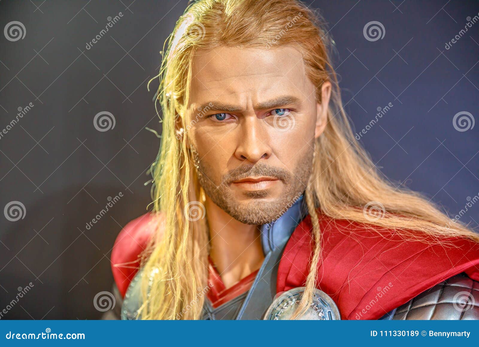 Thor God do trovão imagem de stock editorial. Imagem de vingador