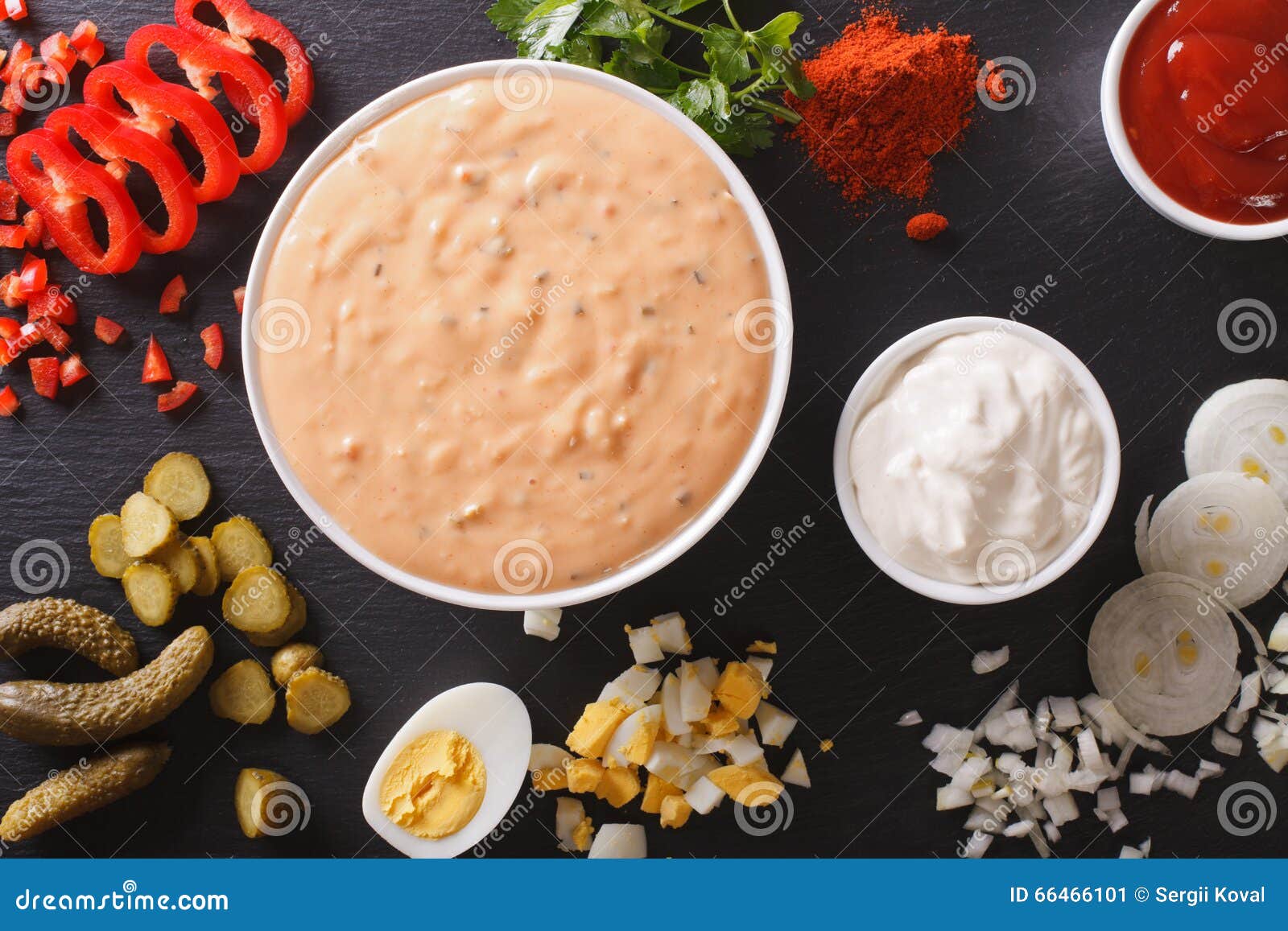 Thousand Island Dressing with Ingredients Closeup. Horizontal T Stock