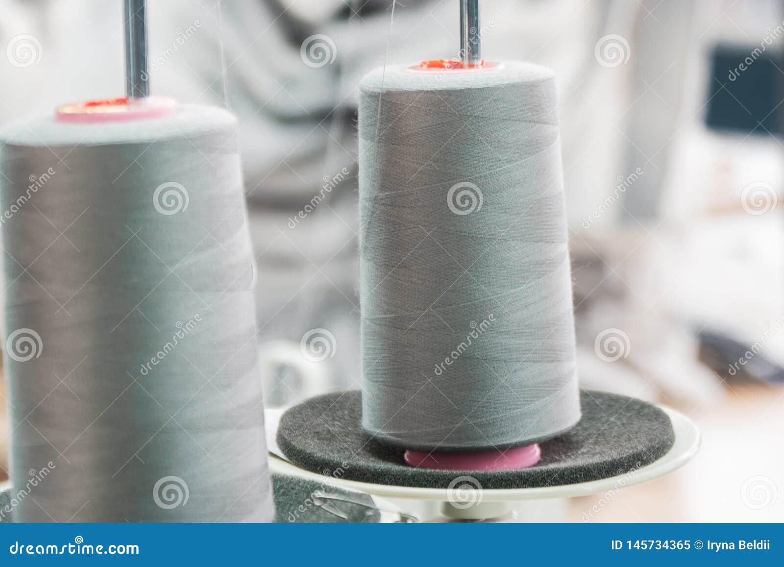Threads. Shop Tailoring. Apparel Manufacturing. Thread on the Sewing