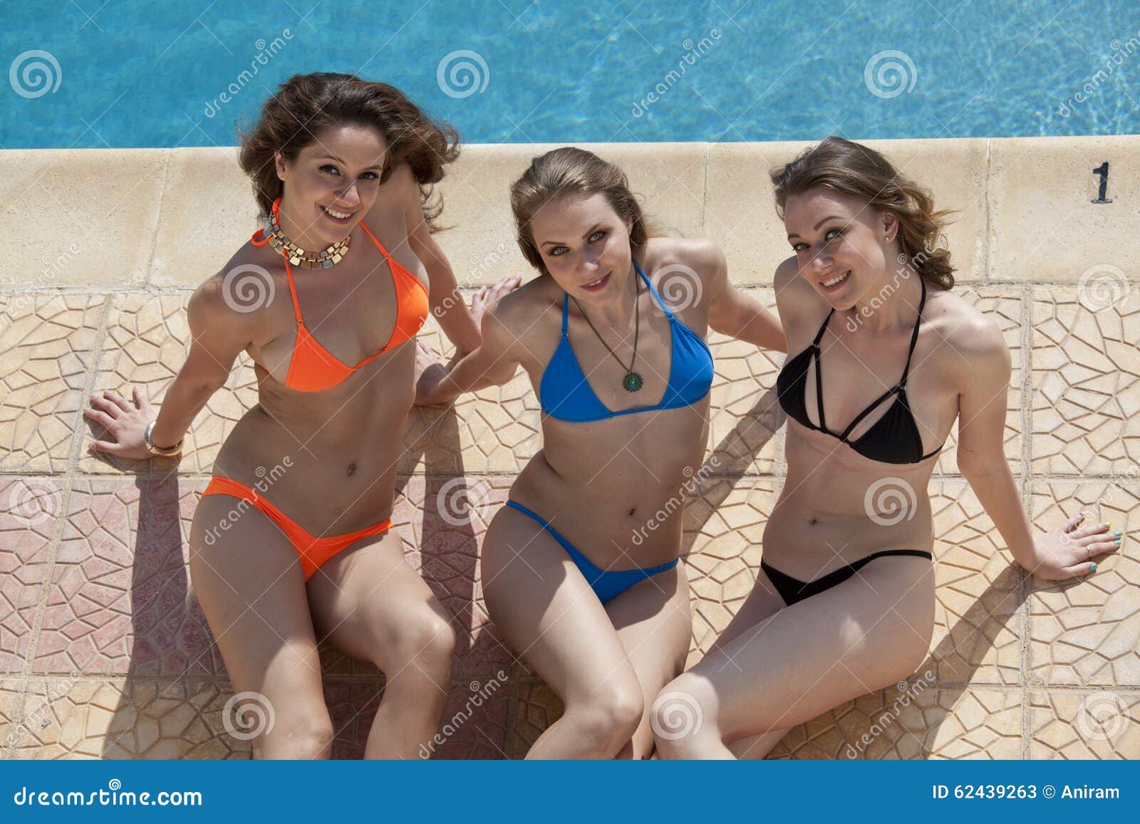 De volgende Verdikken Algemeen Three Bikini Girls by the Pool Stock Image - Image of blue, sitting: 62439263 De volgende Verdikken Algemeen Three Bikini Girls by the Pool Stock Image - Image of blue, sitting: 62439263