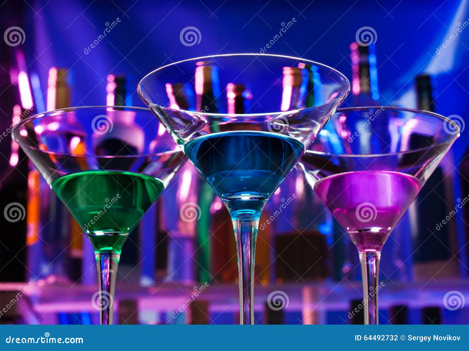 338 Martini Cocktails Bottles White Stock Photos Free & RoyaltyFree