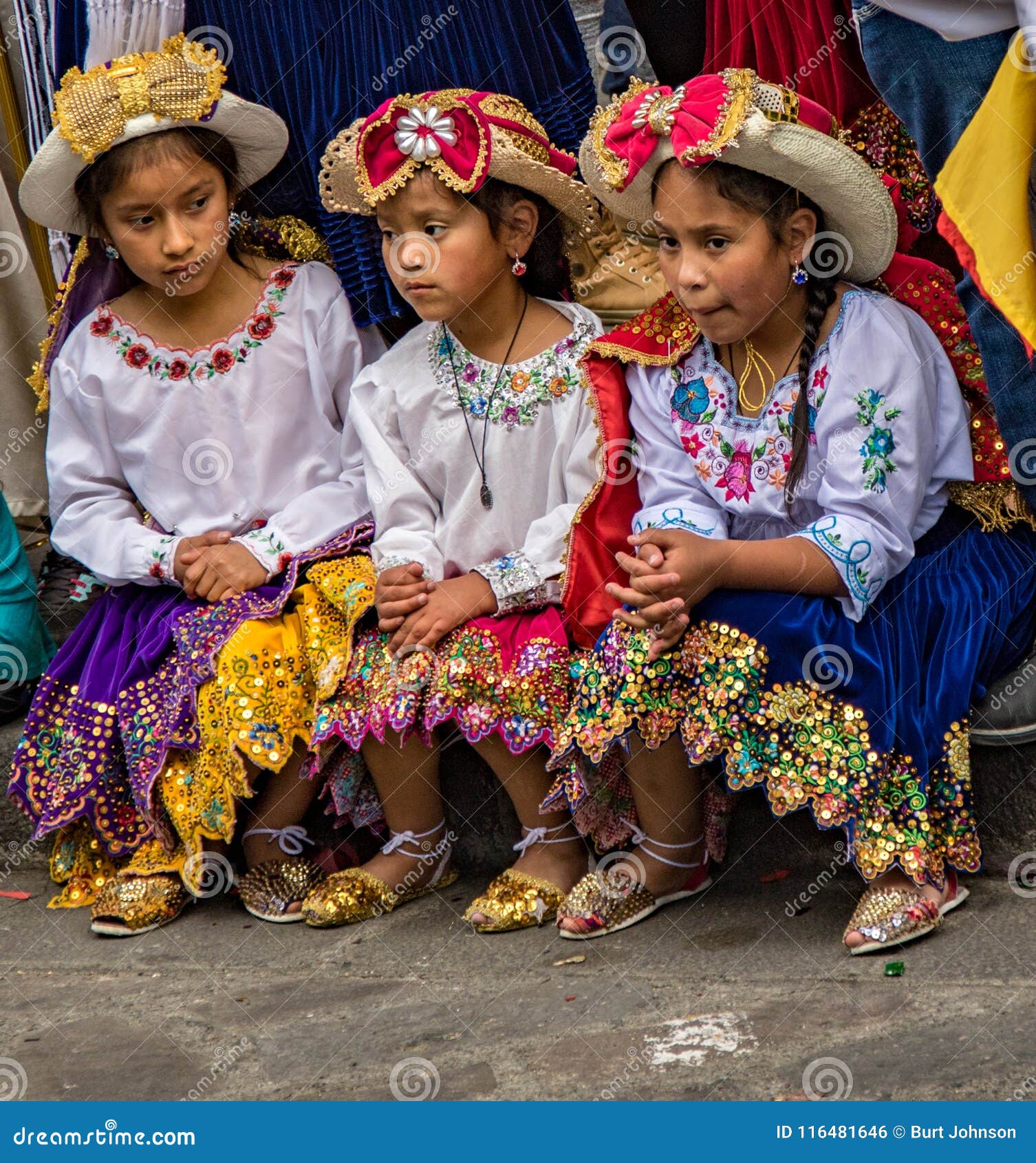 List 30+ Images what is the traditional clothing in ecuador Completed List 30+ Images what is the traditional clothing in ecuador Completed