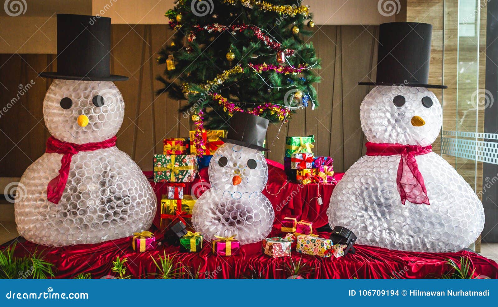 Three Snowman As Christmas Decoration Stock Photo - Image of ...