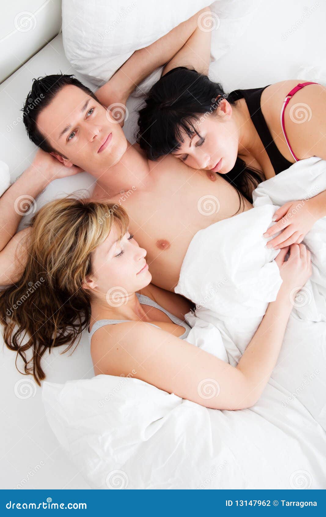 групповой с женой в кровати фото 116