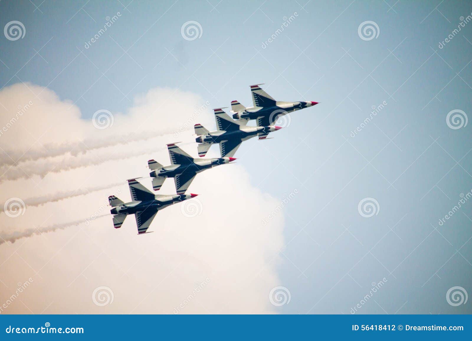 Thunderbirds Air Show editorial photography. Image of airplane 56418412
