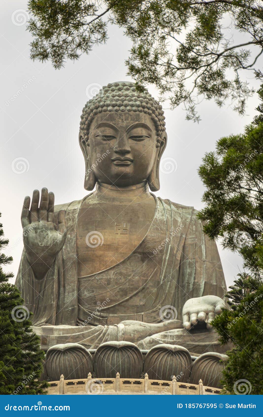 Tian Tan Big Buddha Statue, Hong Kong Stock Image - Image of city