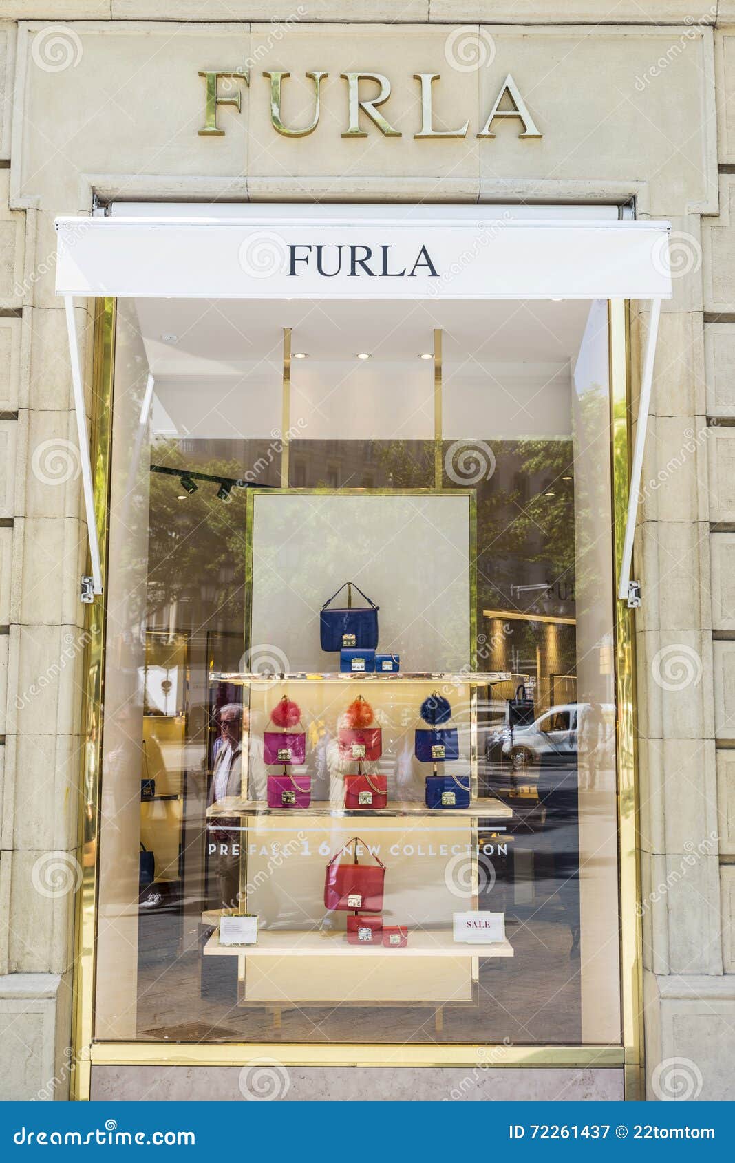 Tienda de Furla, Barcelona fotografía Imagen muestra - 72261437
