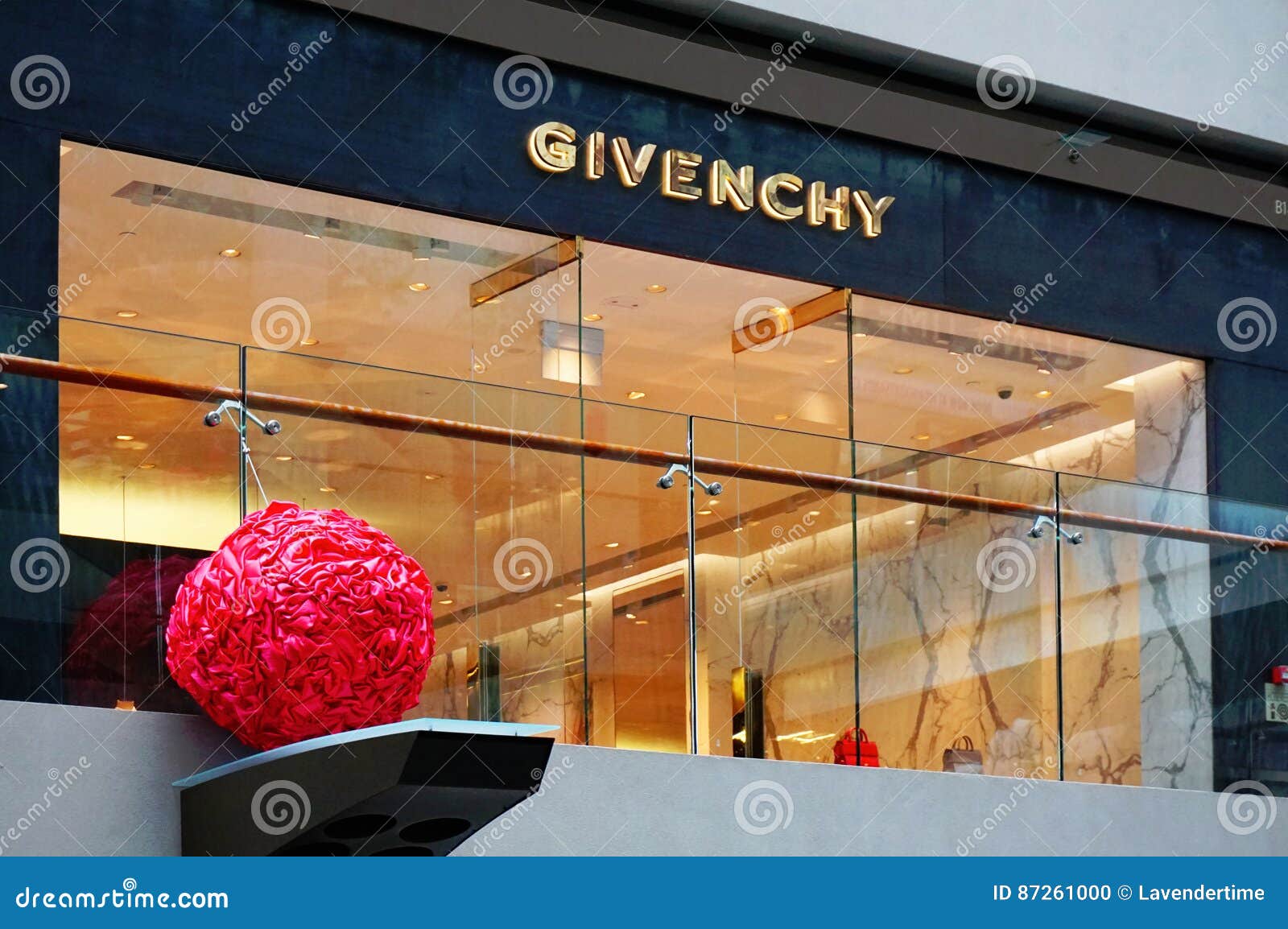 tienda givenchy