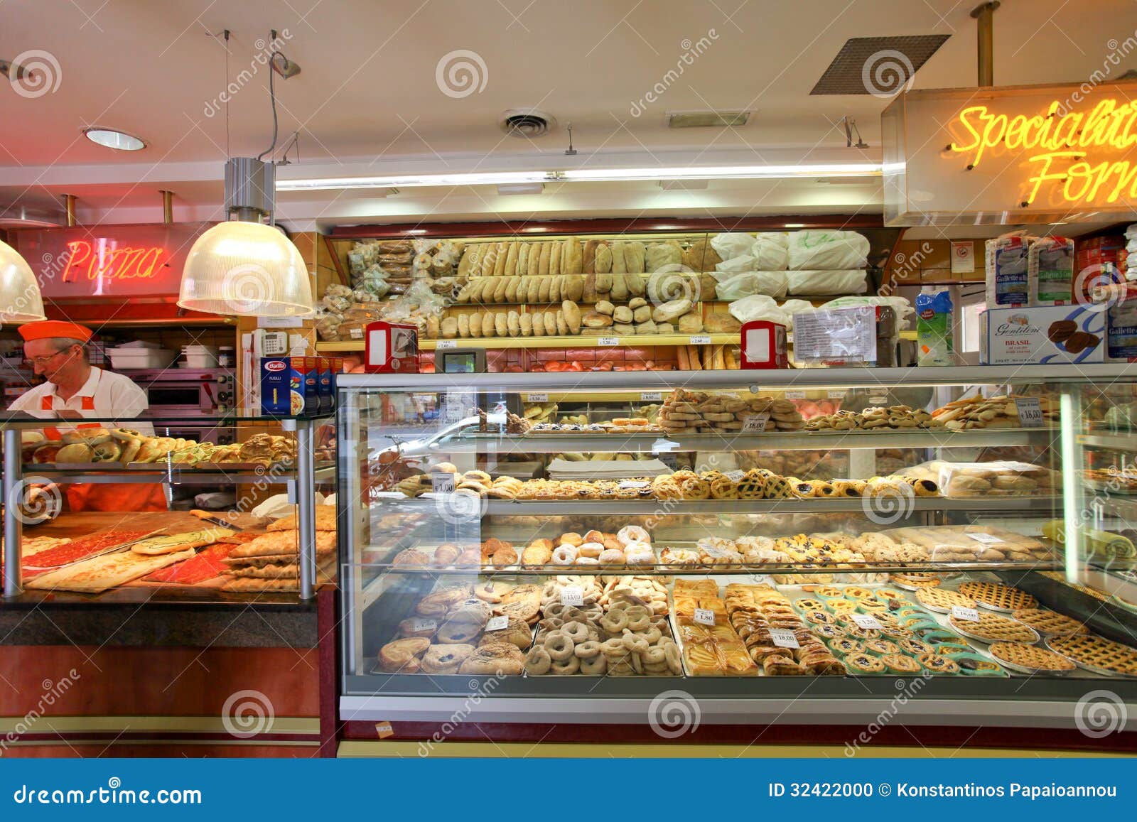 Tienda Italiana De La Panadería Imagen editorial Imagen de coma