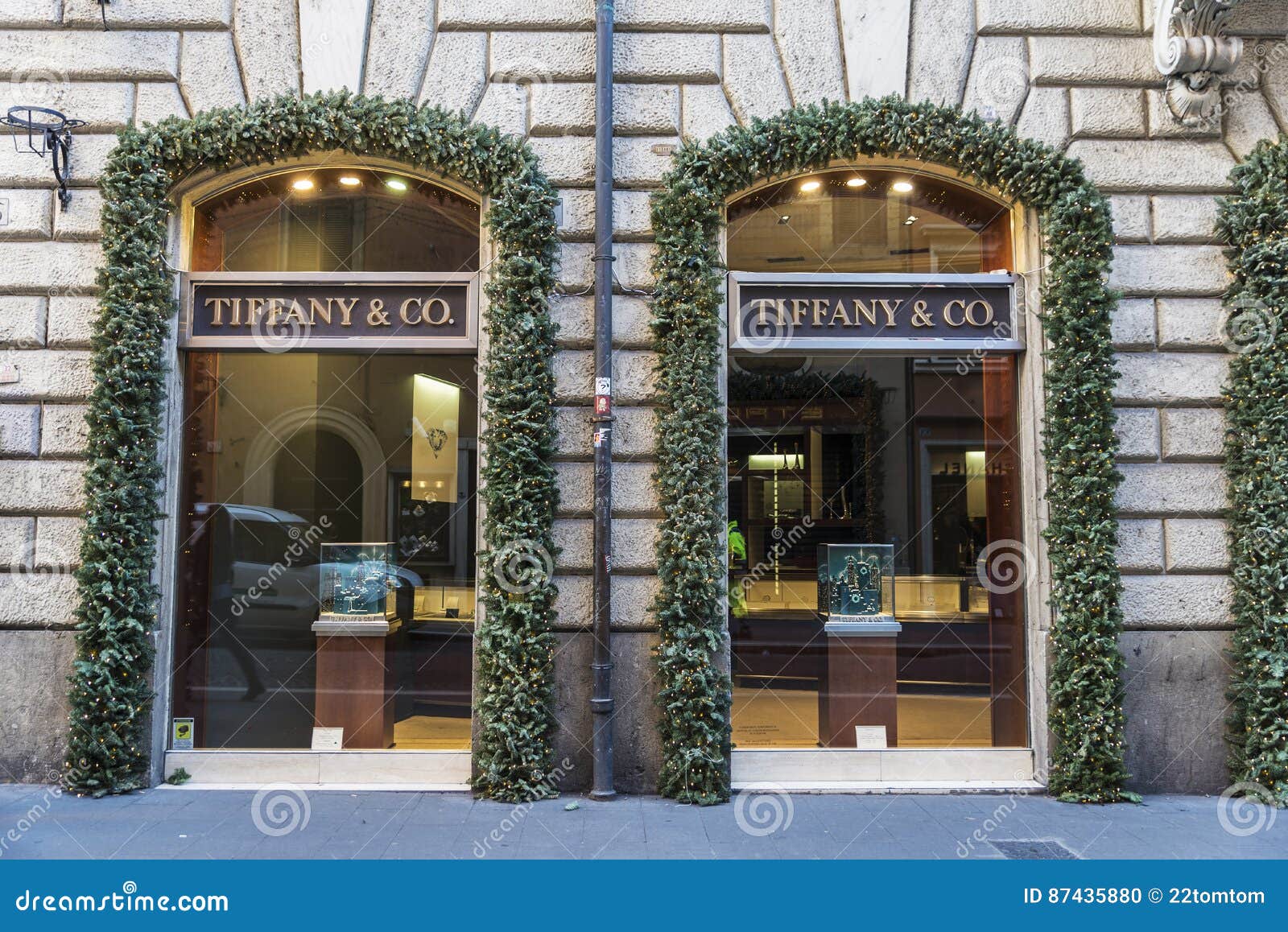 tiffany shop europe