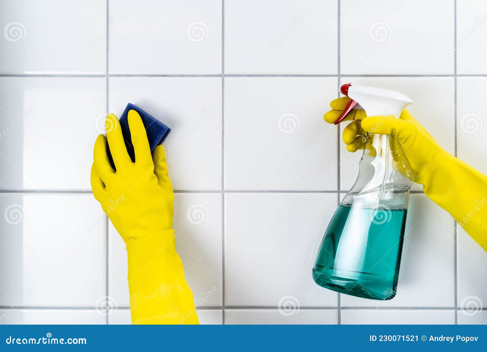 tile wall grout cleaning with sponge