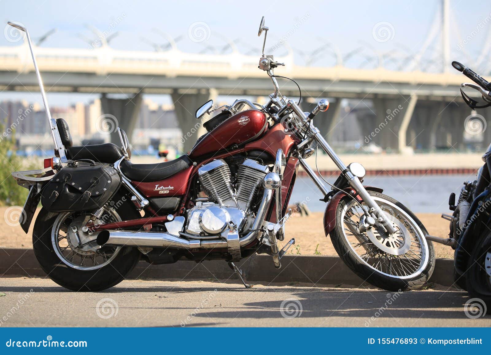 Red Suzuki Intruder 800 Motorcycle on a Sunny Day. Rigt View Editorial  Stock Photo - Image of suzuki, road: 155476893