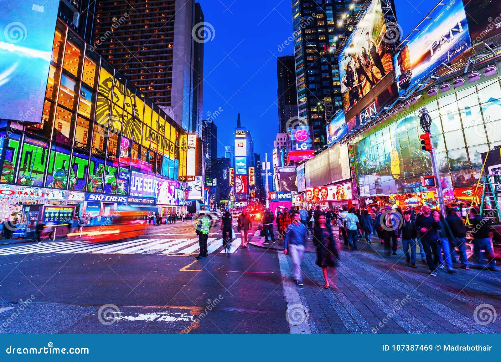 Times Square in NYC at Night Editorial Stock Image - Image of america,  night: 107387469